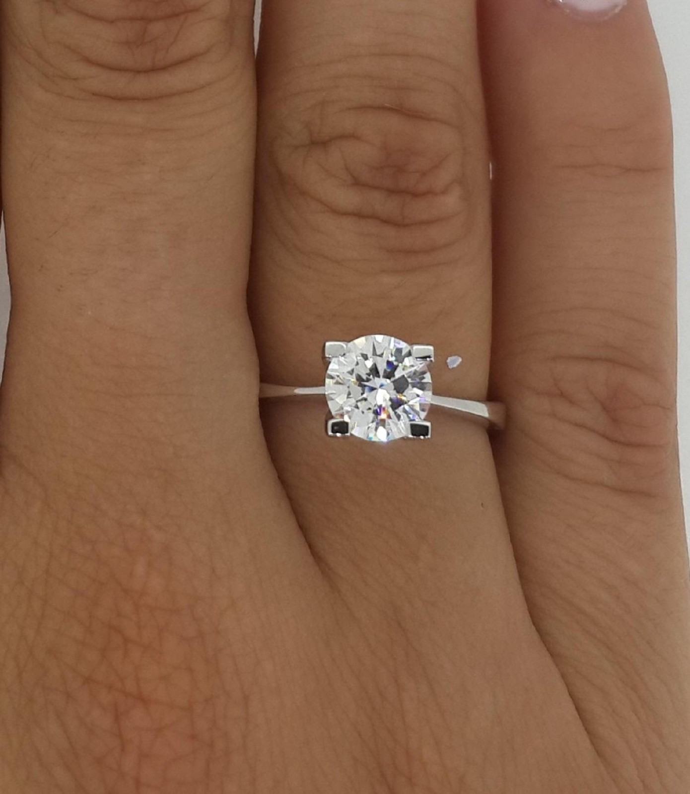 2.25 Ct 4 prong Solitaire Round Cut Diamond Engagement Ring VS2 H White Gold 18k