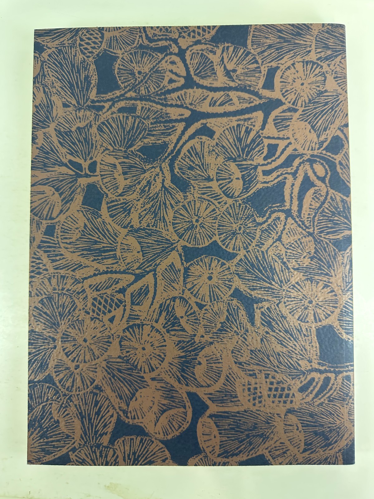 Thiel's Gallery 2010 Catalogue