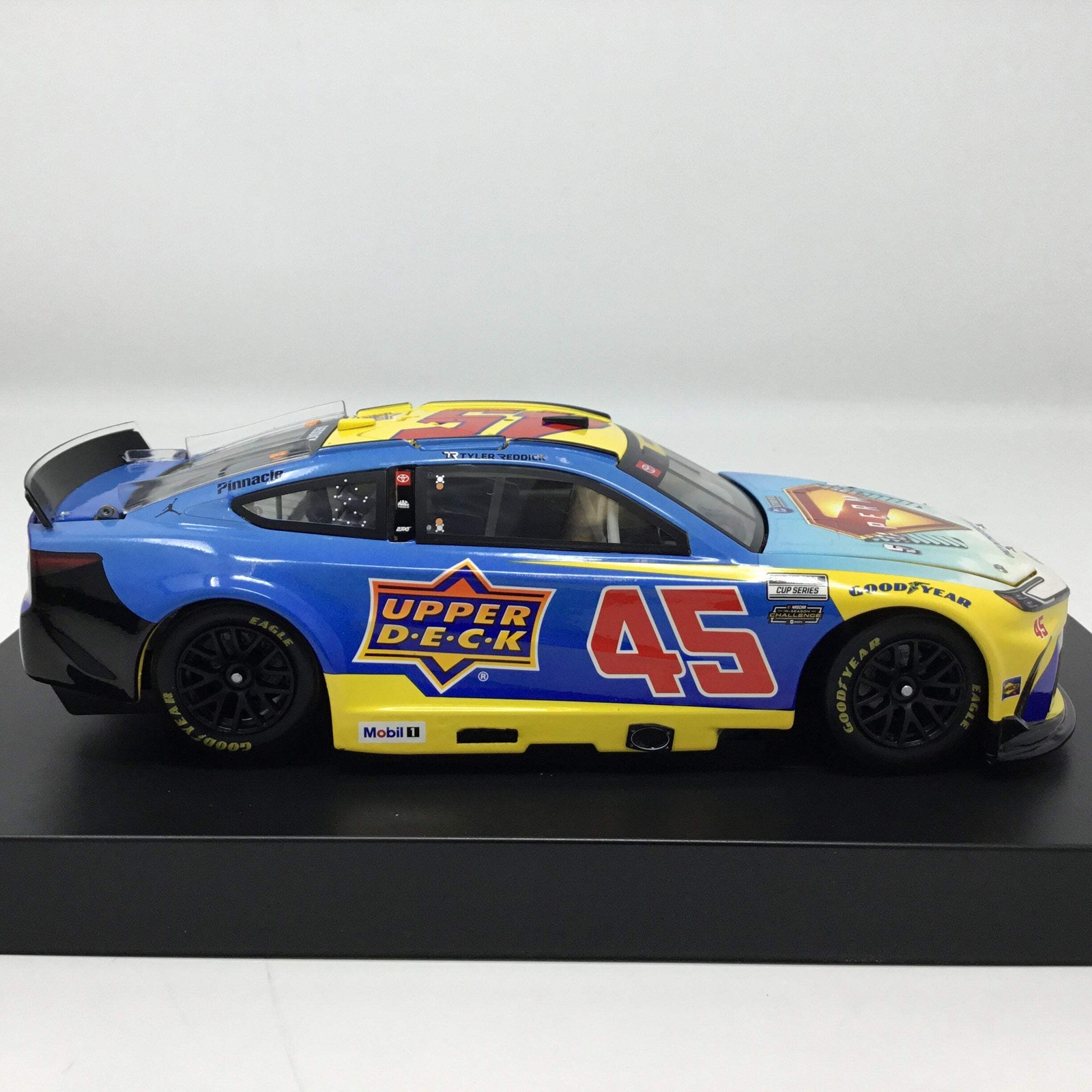 Tyler Reddick 2026 Upper Deck / Superman Elite 1:24 Diecast