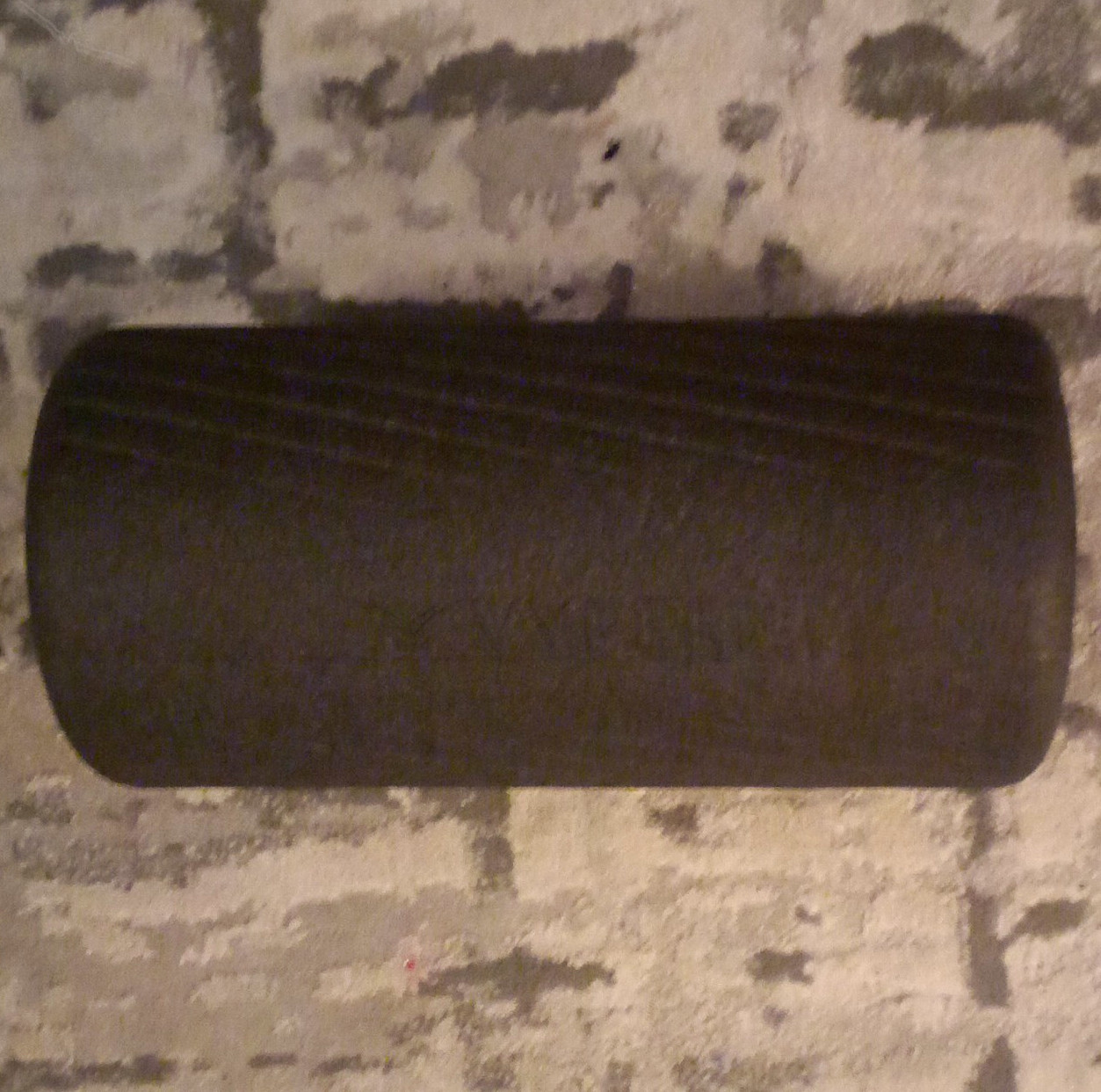 Hyperice Vyper 2.0 Vibration Foam Roller, Black Full Body Gym Training