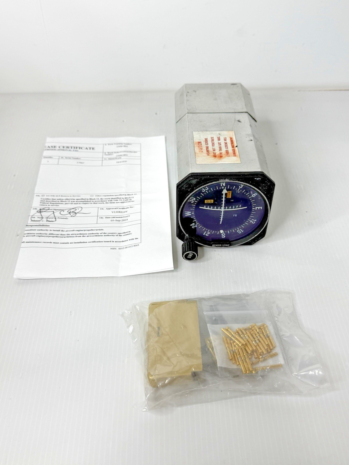 Bendix King KI 204 Indicator 066-3034-02 w/ FAA 8130-3 Form & New Connector Kit