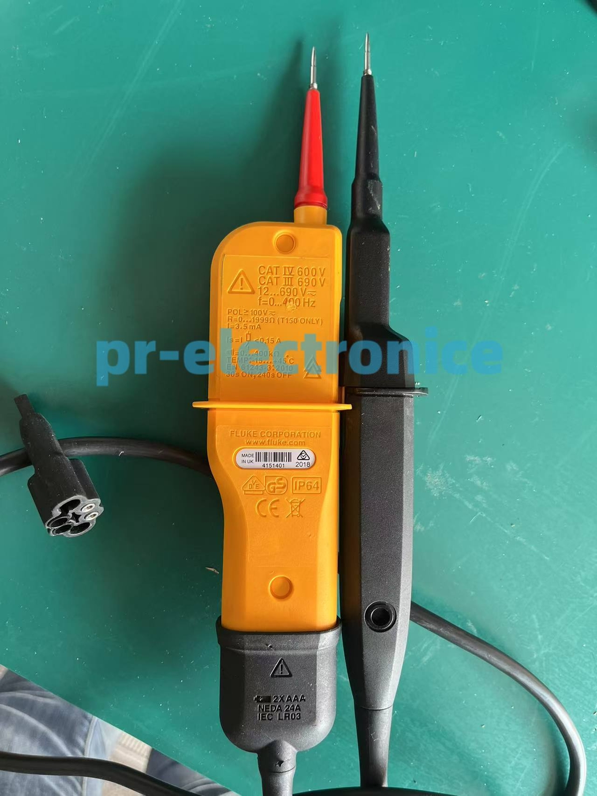FLUKE T150 Two-pole Voltage and Continuity Electrical Tester*