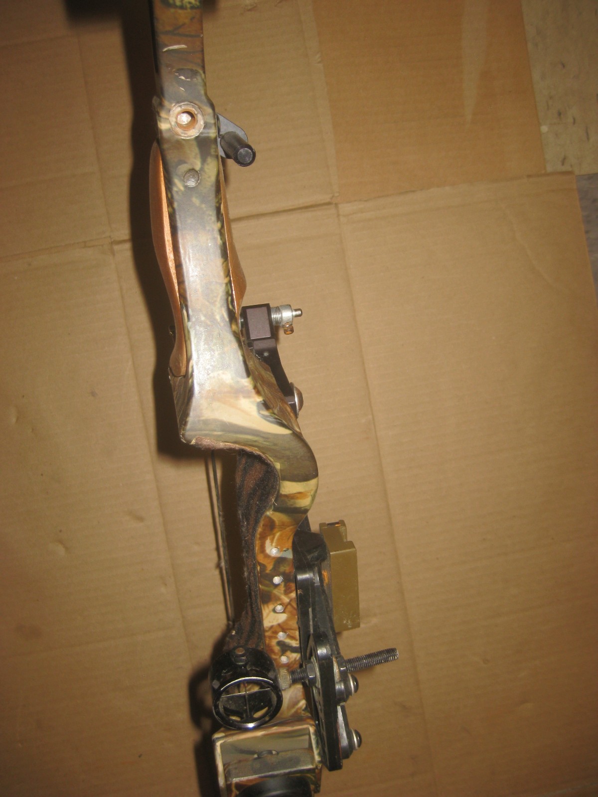 Golden Eagle Evolution Compound Bow