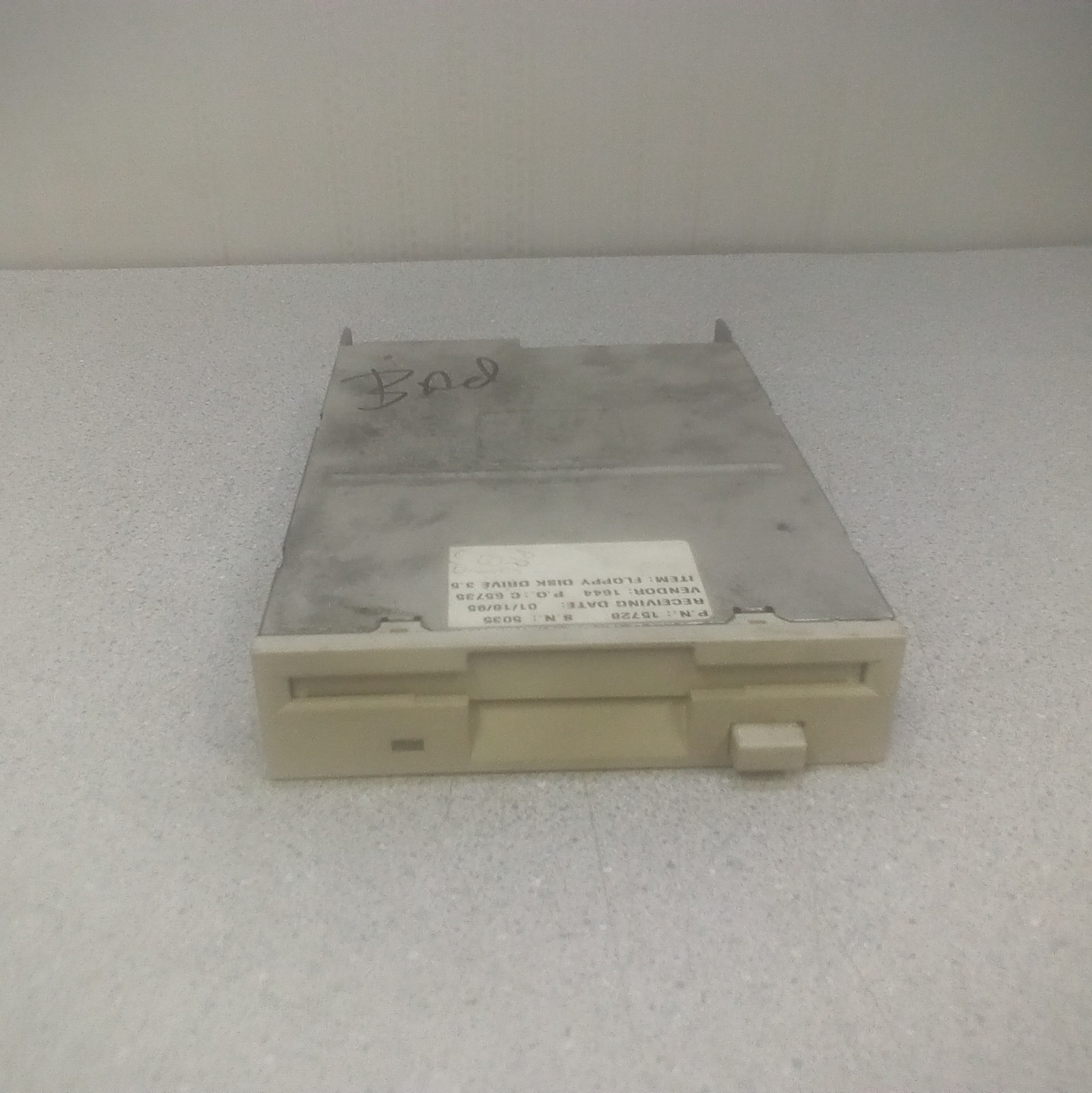 Vintage TEAC FD-235HF Floppy Disk Drive 3.5" P/N: 19307762-91 *PARTS ONLY*