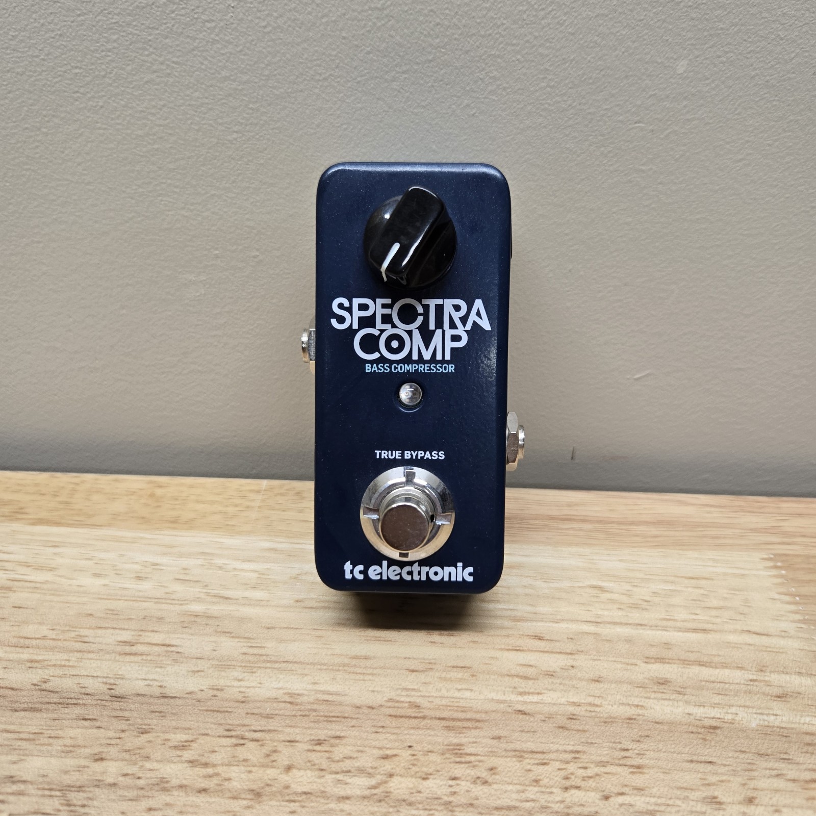 TC Electronic SpectraComp Bass Compressor Effects Pedal