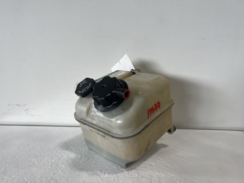 2021 Freightliner Business Class M2 112 Power Steering Reservoir A14 (631-10630)