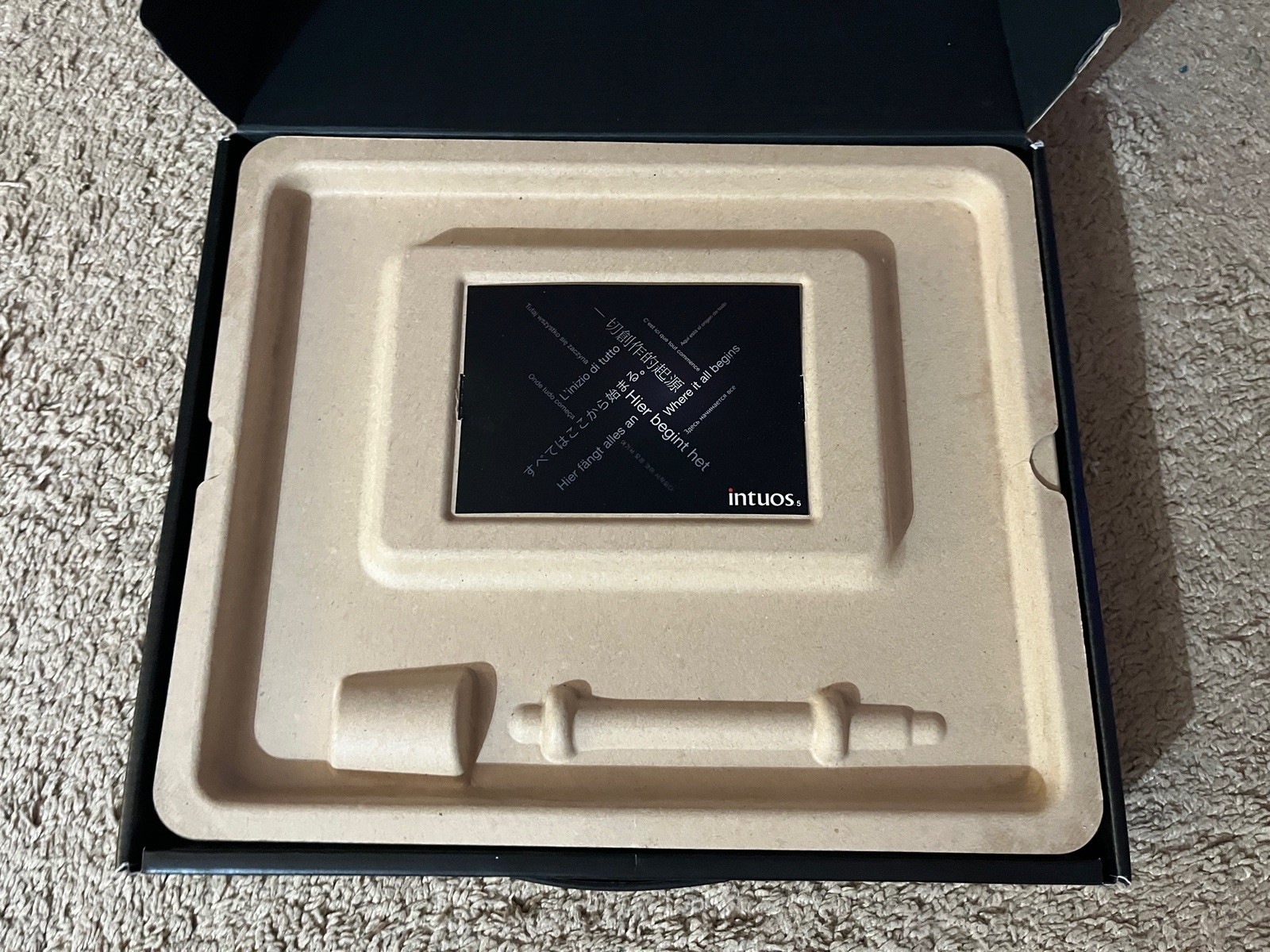Wacom Intuos 5 Touch Small Graphics Tablet PTH450 USB