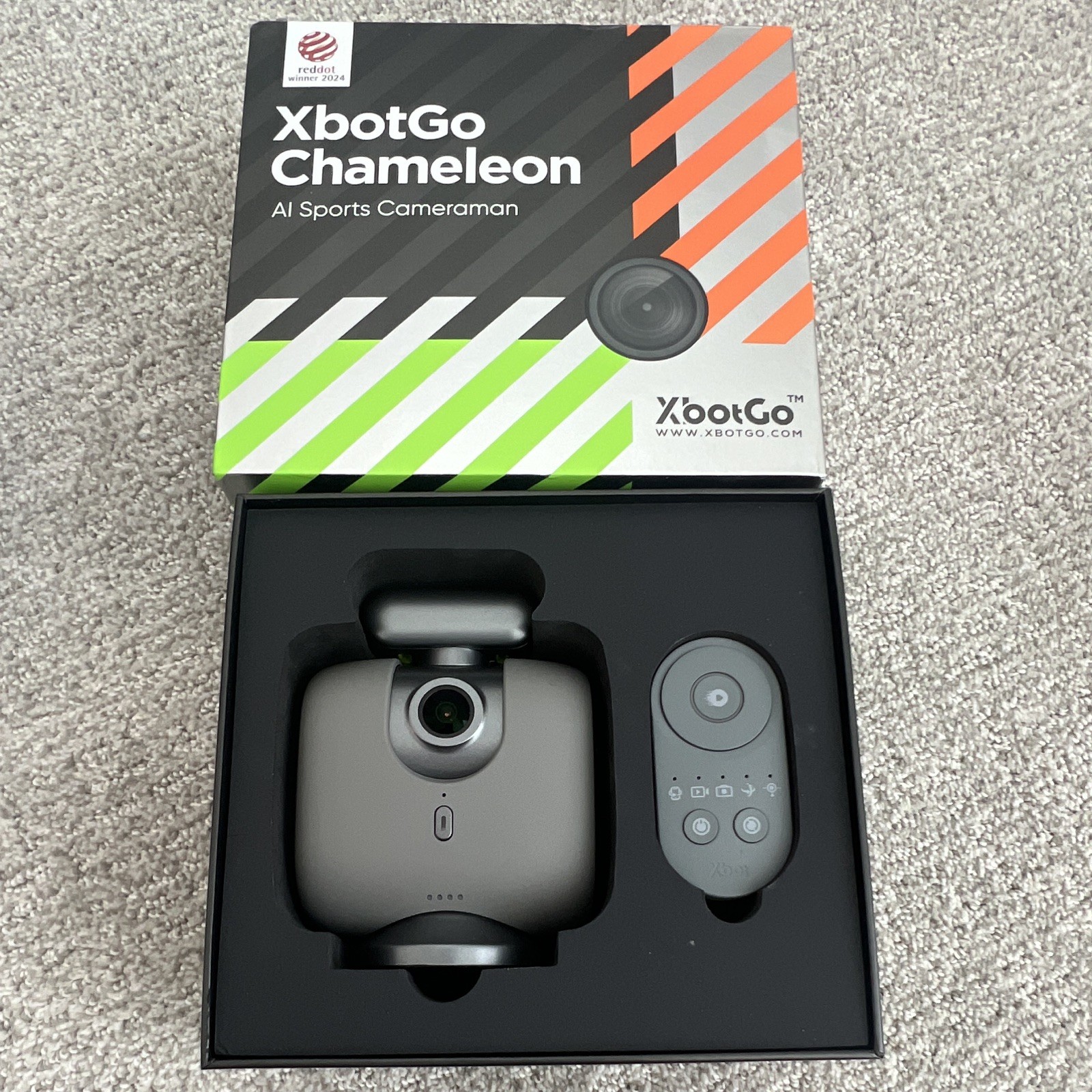 XbotGo Chameleon AI Sports Tracking Gimbal 4K Phone Mount - Used 3 Times