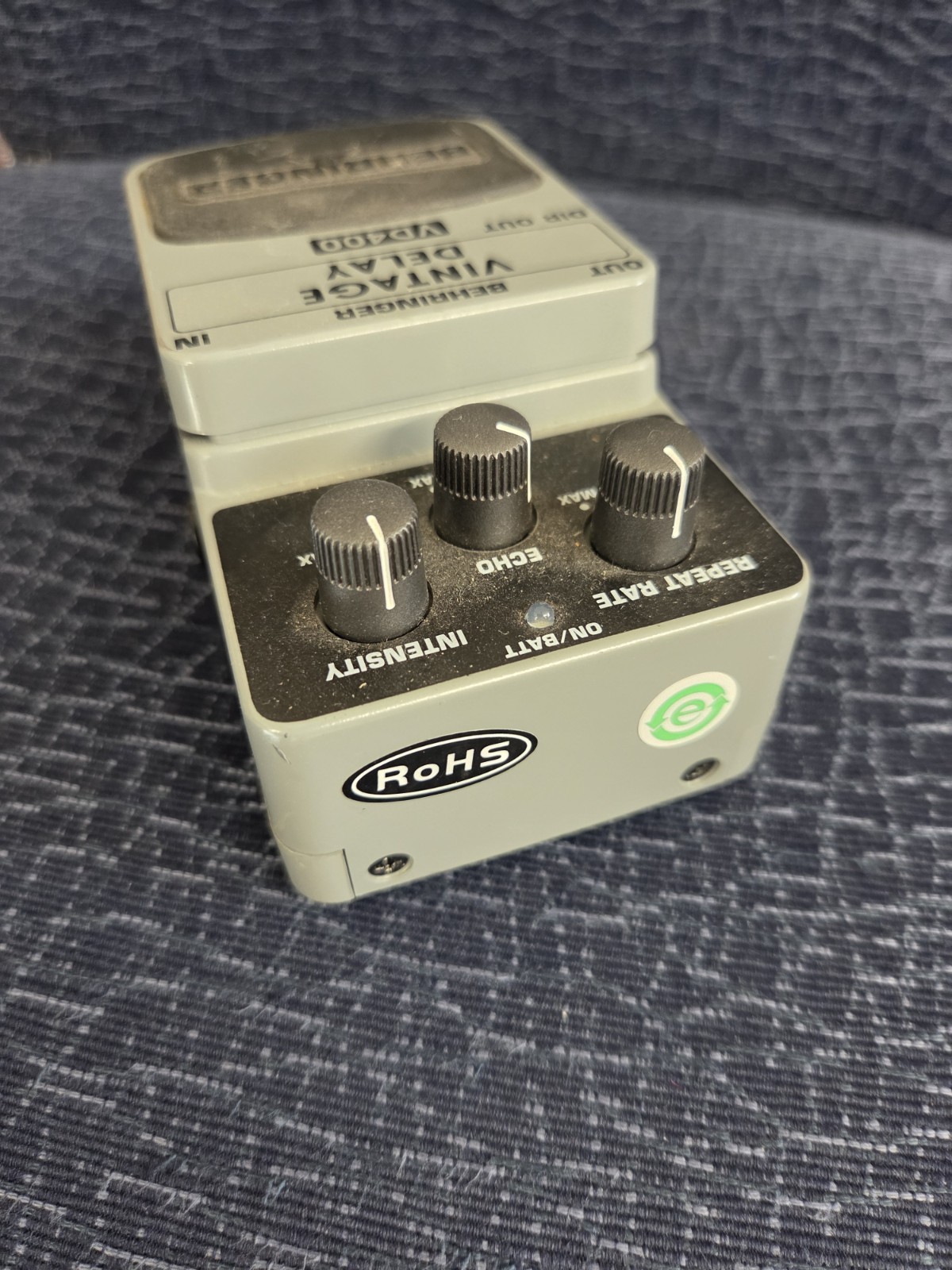 BEHRINGER VINTAGE DELAY VD400