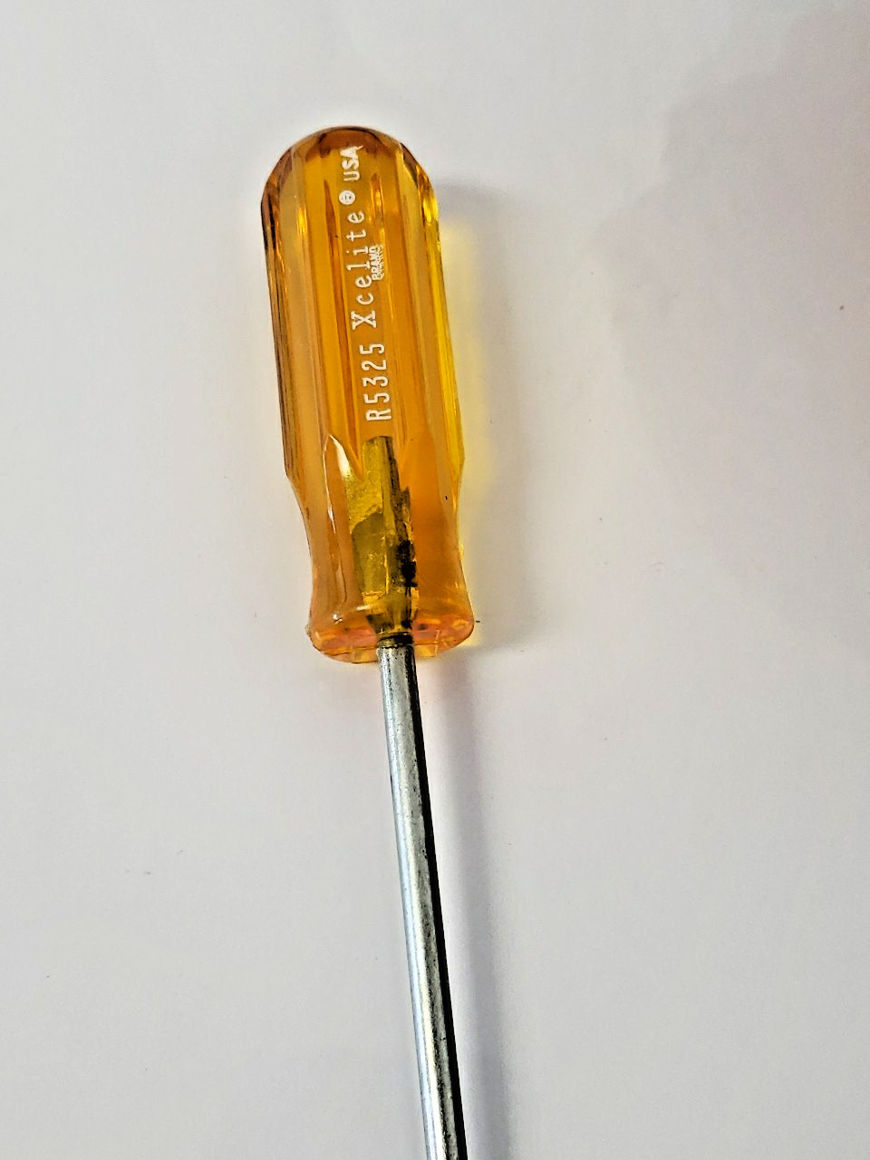 Xcelite R5325 5/32" x 5" Regular Round Blade Screwdriver, Amber Handle