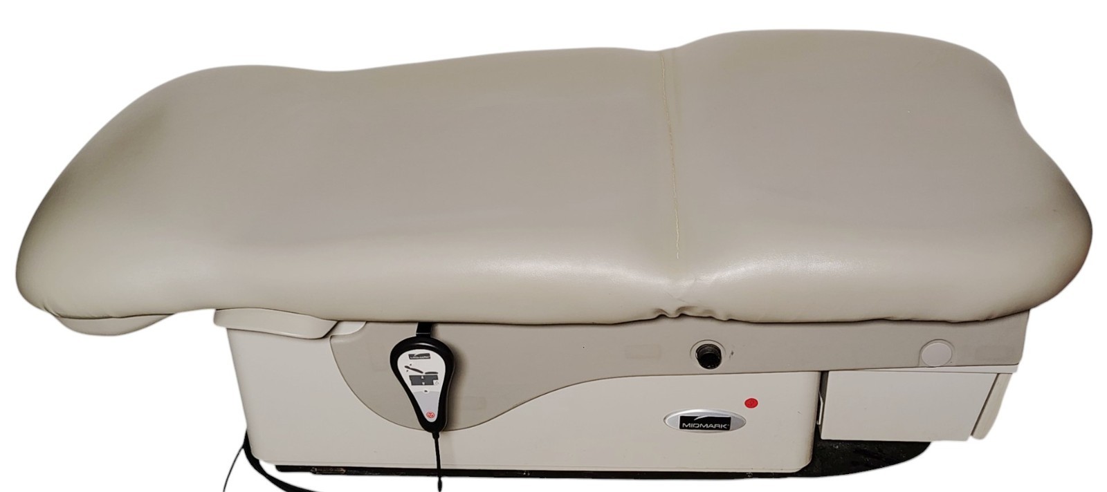 Midmark 623-008 Barrier Free Power Exam Table with Hand Controller