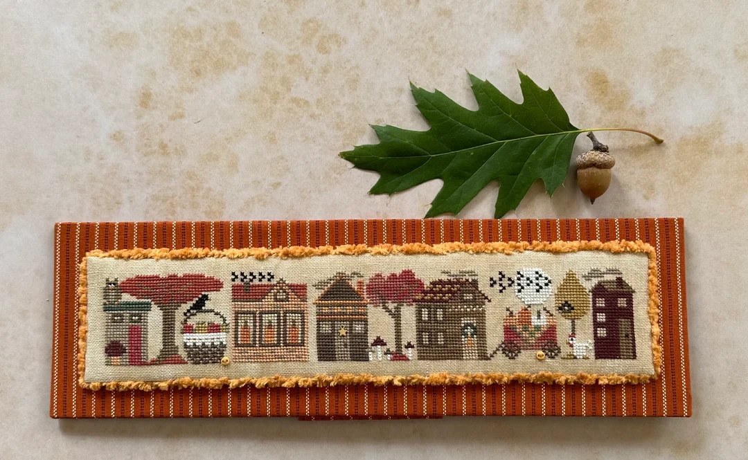 Heart in Hand Counted Cross Stitch Pattern ~ Harvest Tiny Town ~