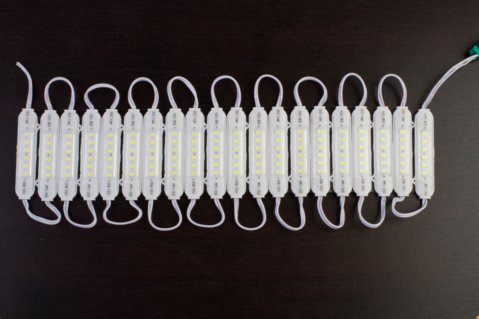 Showcase LED Light 9ft Brightest COB for display case trade show + Power supply