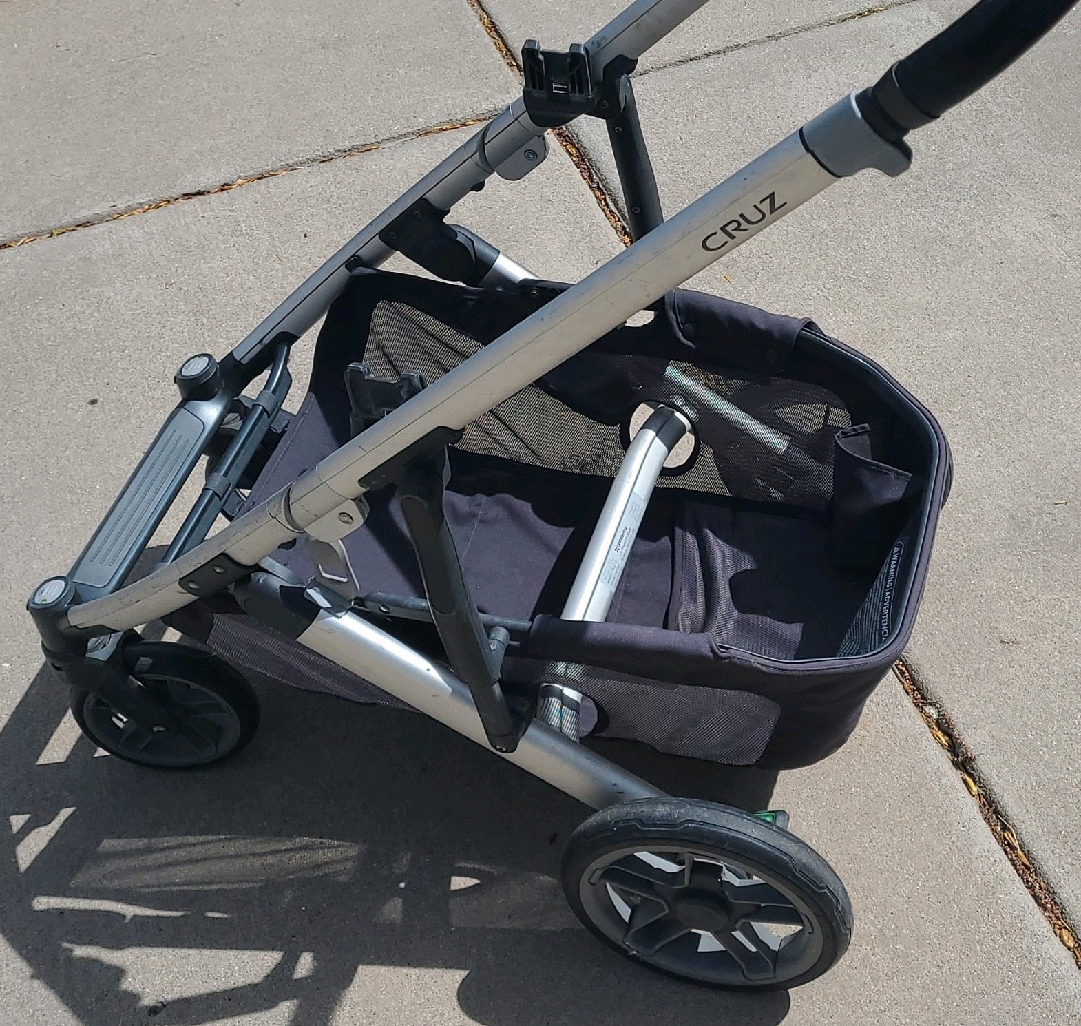 UPPAbaby CRUZ Stroller Frame Folding Basket Black Silver Single