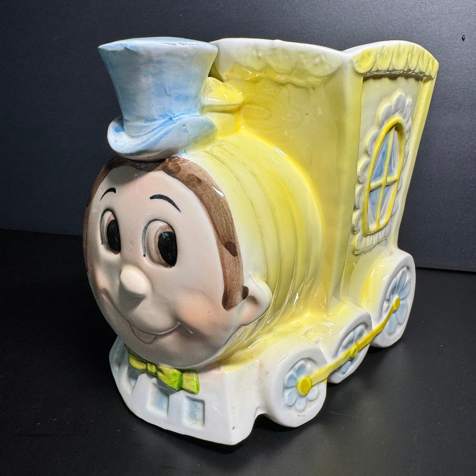 VINTAGE "CHOO CHOO" TRAIN POTTERY PLANTER - Thomas-Like. Lefton Brand Japanese.