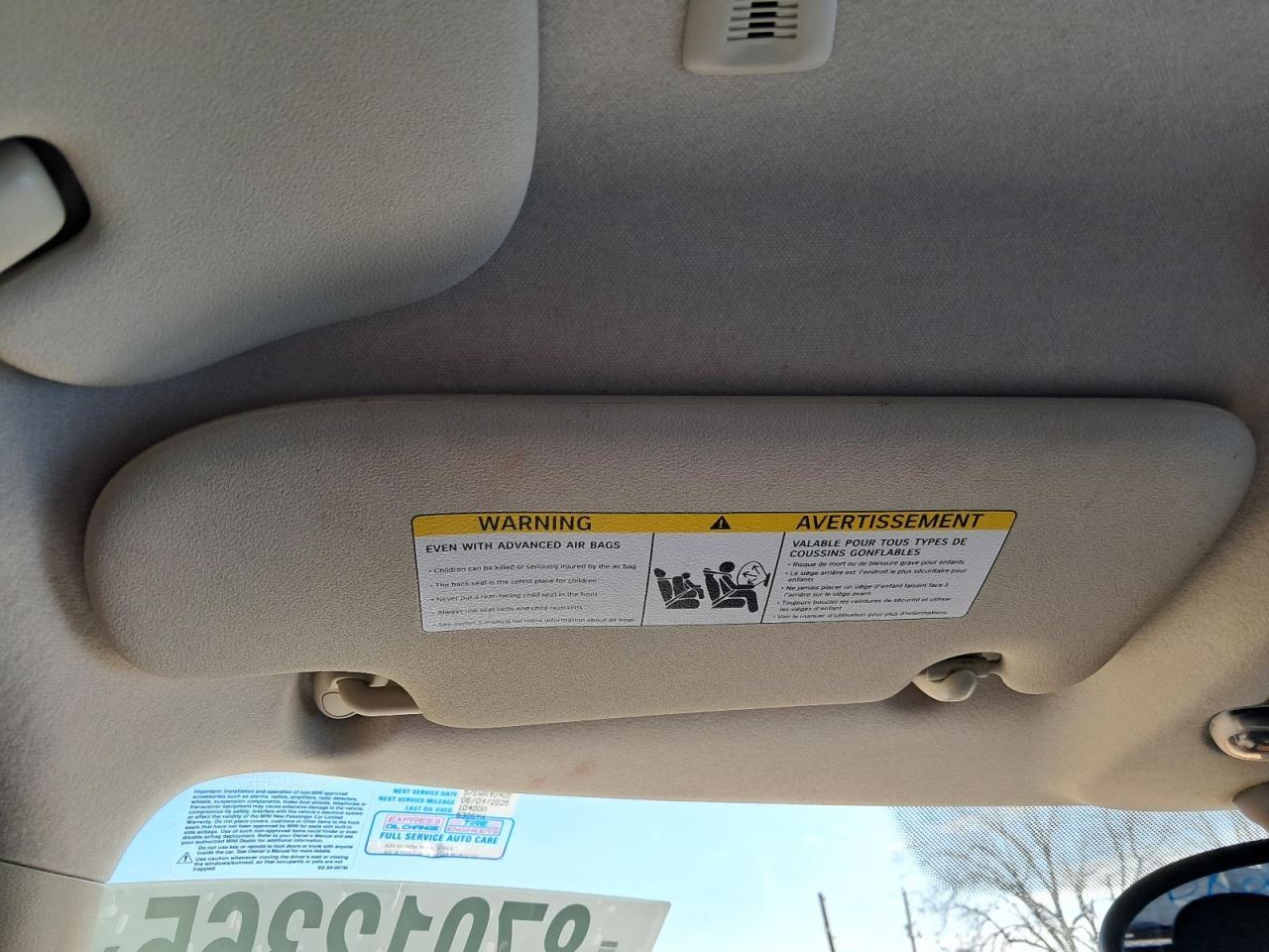 COUNTRYMA 2014 Glove Box 4875399
