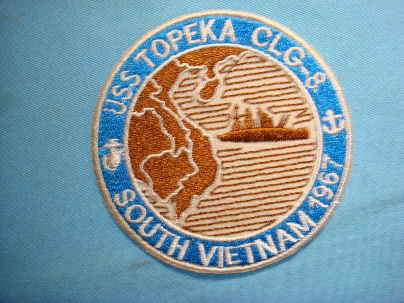 VIETNAM WAR PATCH, US NAVY USS TOPEKA CLG-8