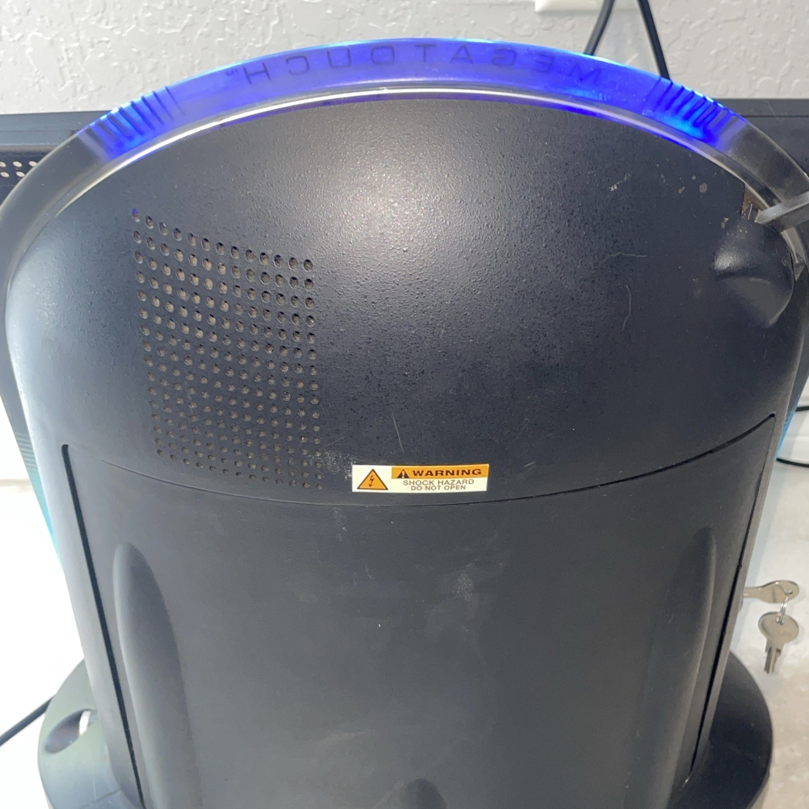 Merit Megatouch Aurora Arcade Machine 2018 Works READ DESCRIPTION FOR DETAILS