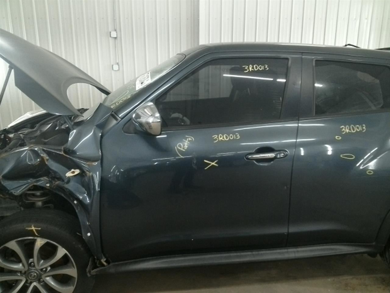 Passenger Right Front Spindle/Knuckle Fits 11-25 LEAF 104828424