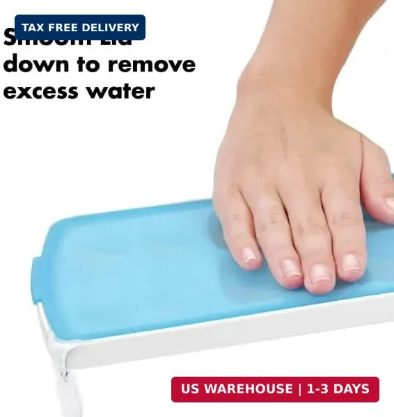 OXO Good Grips No-Spill Ice Cube Tray