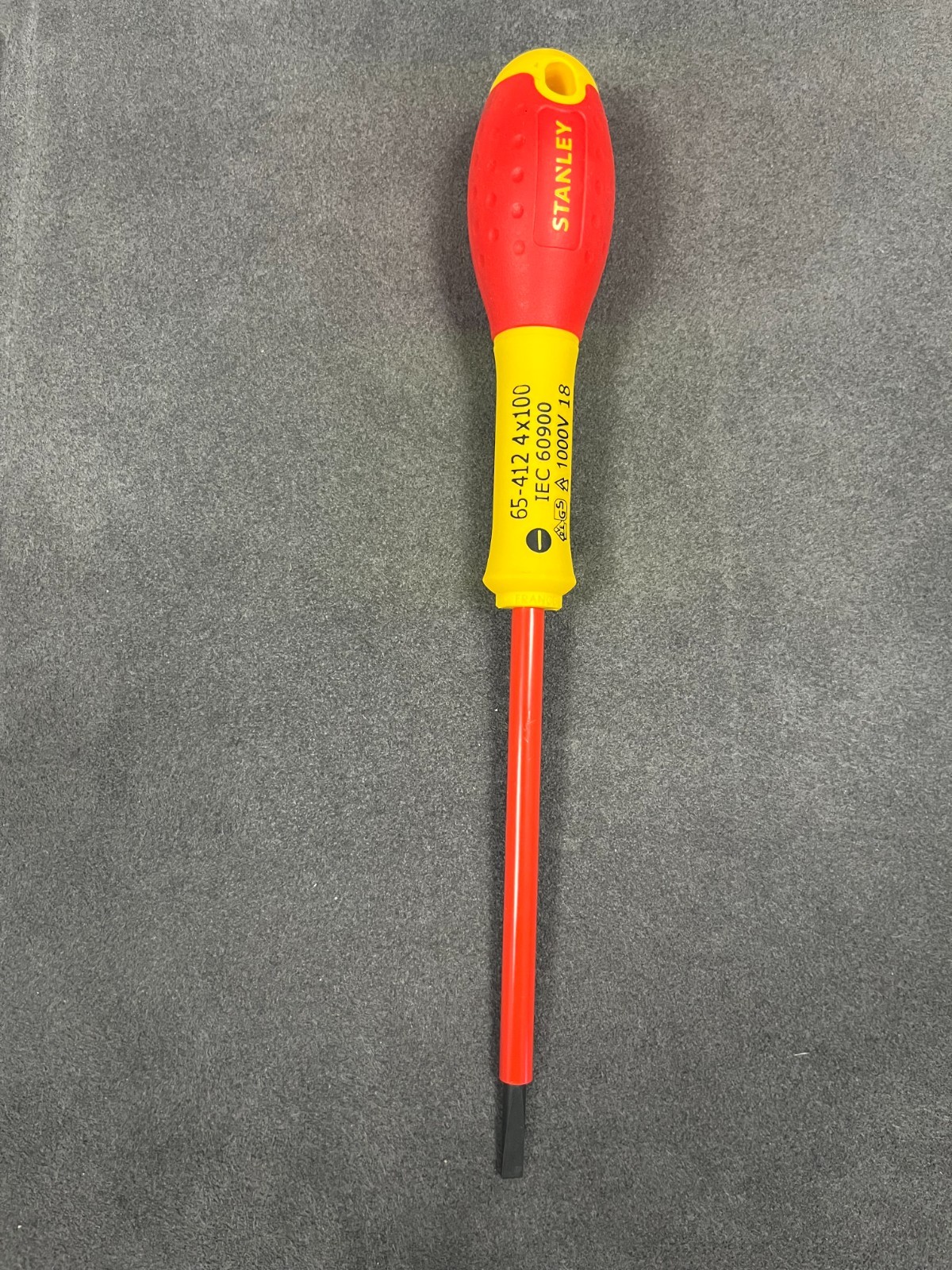 Stanley 0-65-412 FatMax Screwdriver Insulated Parallel Tip 1/8” x 4” 4mm x 100mm