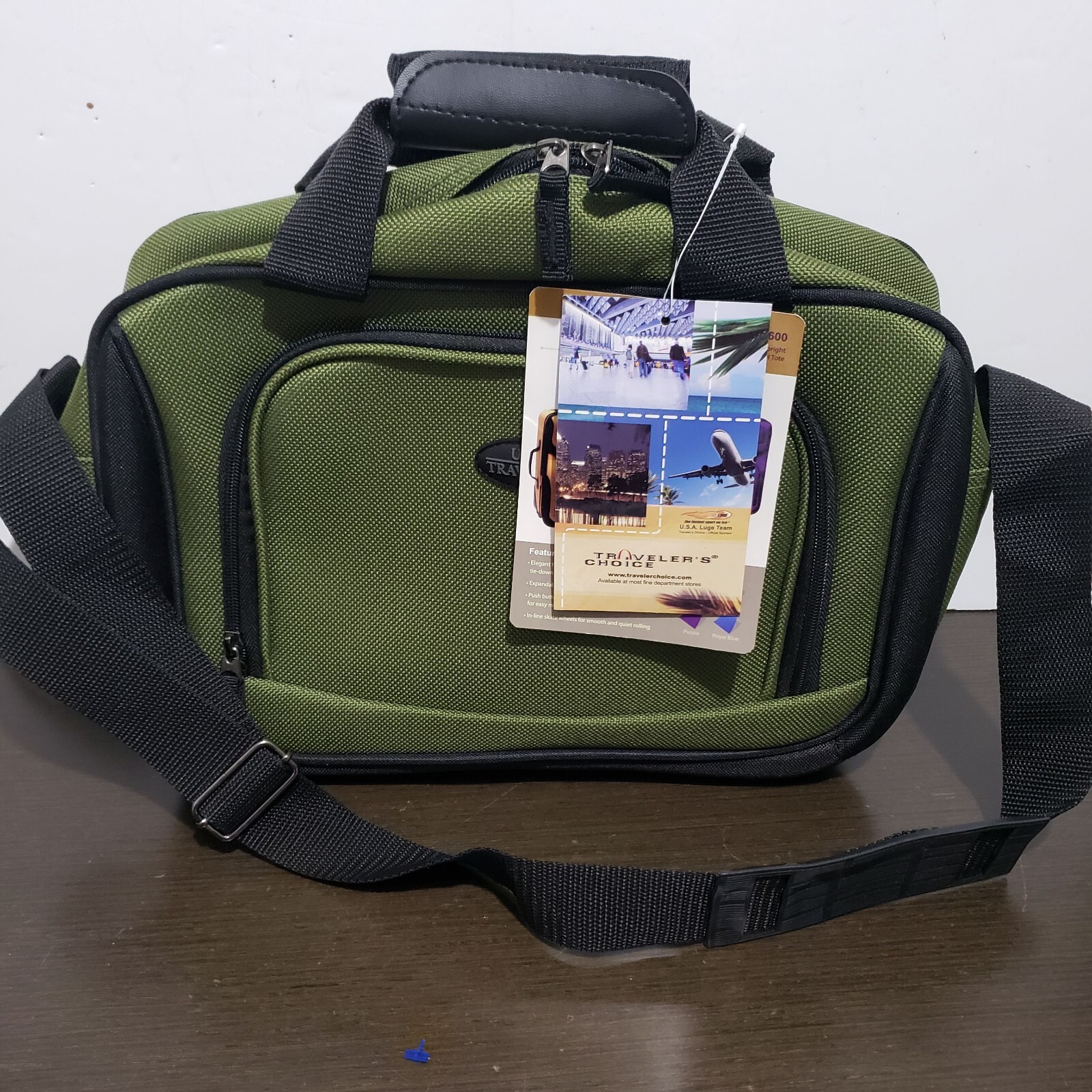 NWT US Travelers Lightweight Bag Tote Luggage Green 9.25" H x 13.75" W x 4.25" D