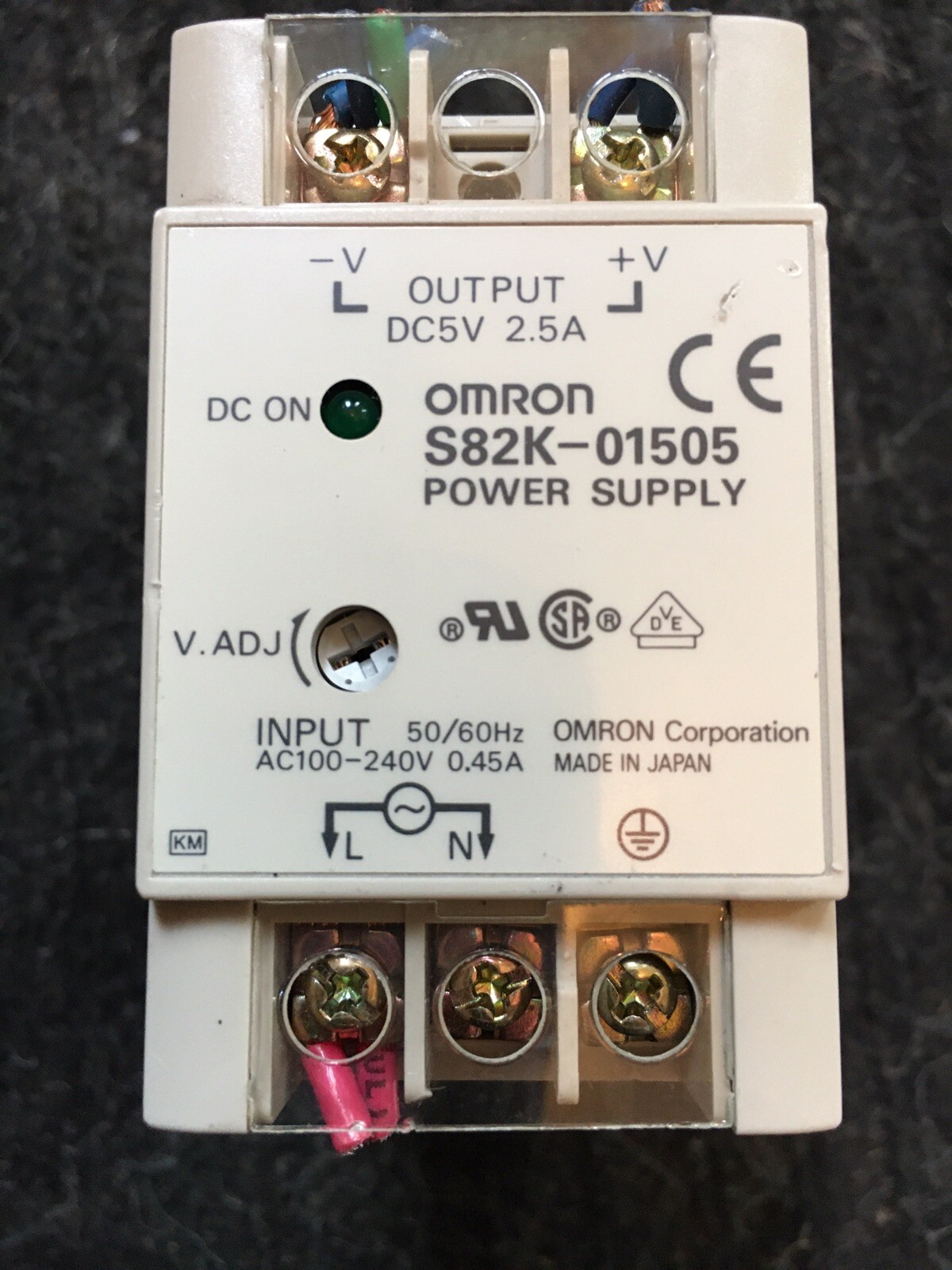 OMRON S82K-01505 , S82K01505 100-240V 0.45A Power Supply