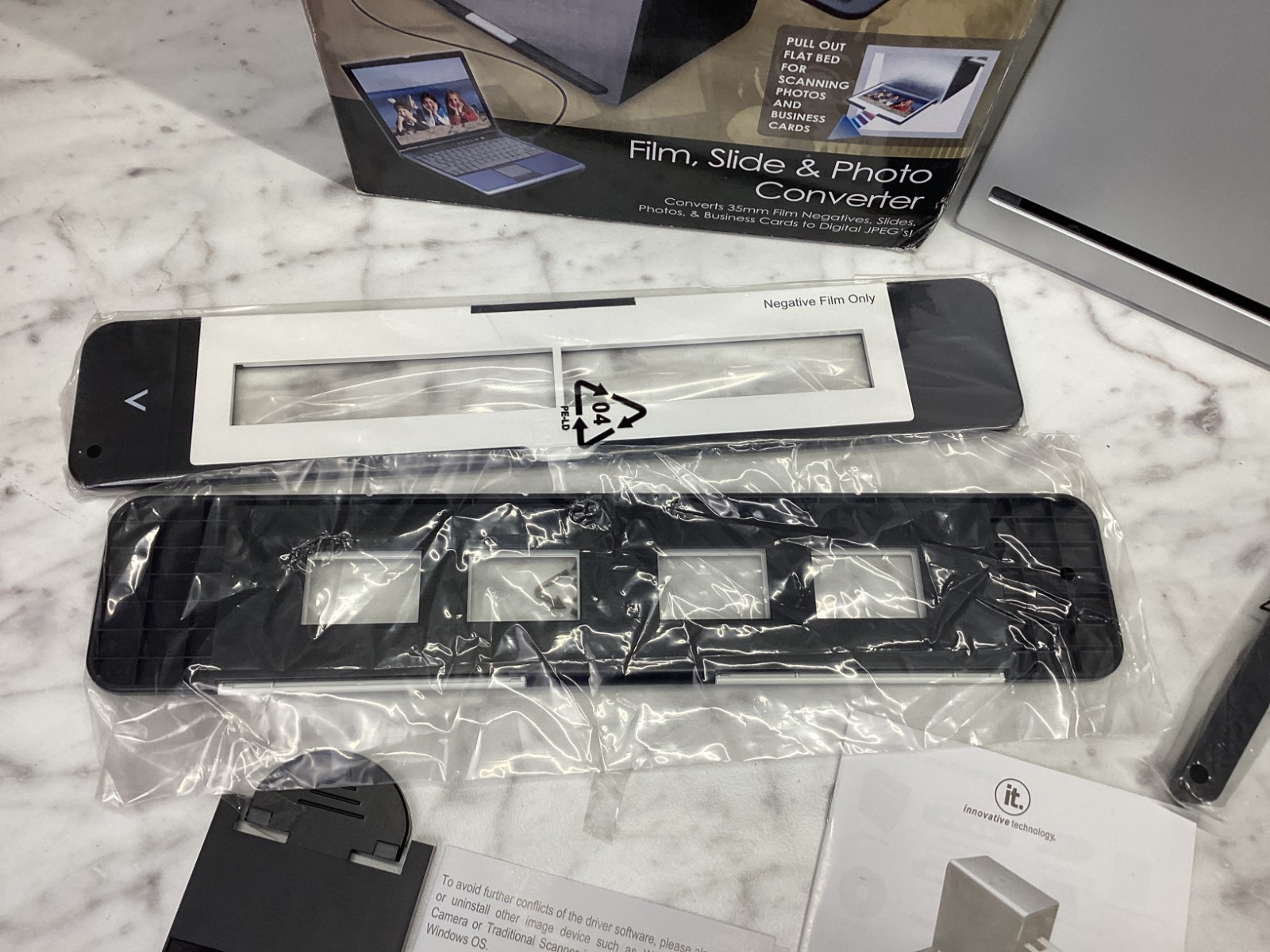 It Innovative Technology Film Slide Photo Scanner Converter ITNS-500 - 35mm film