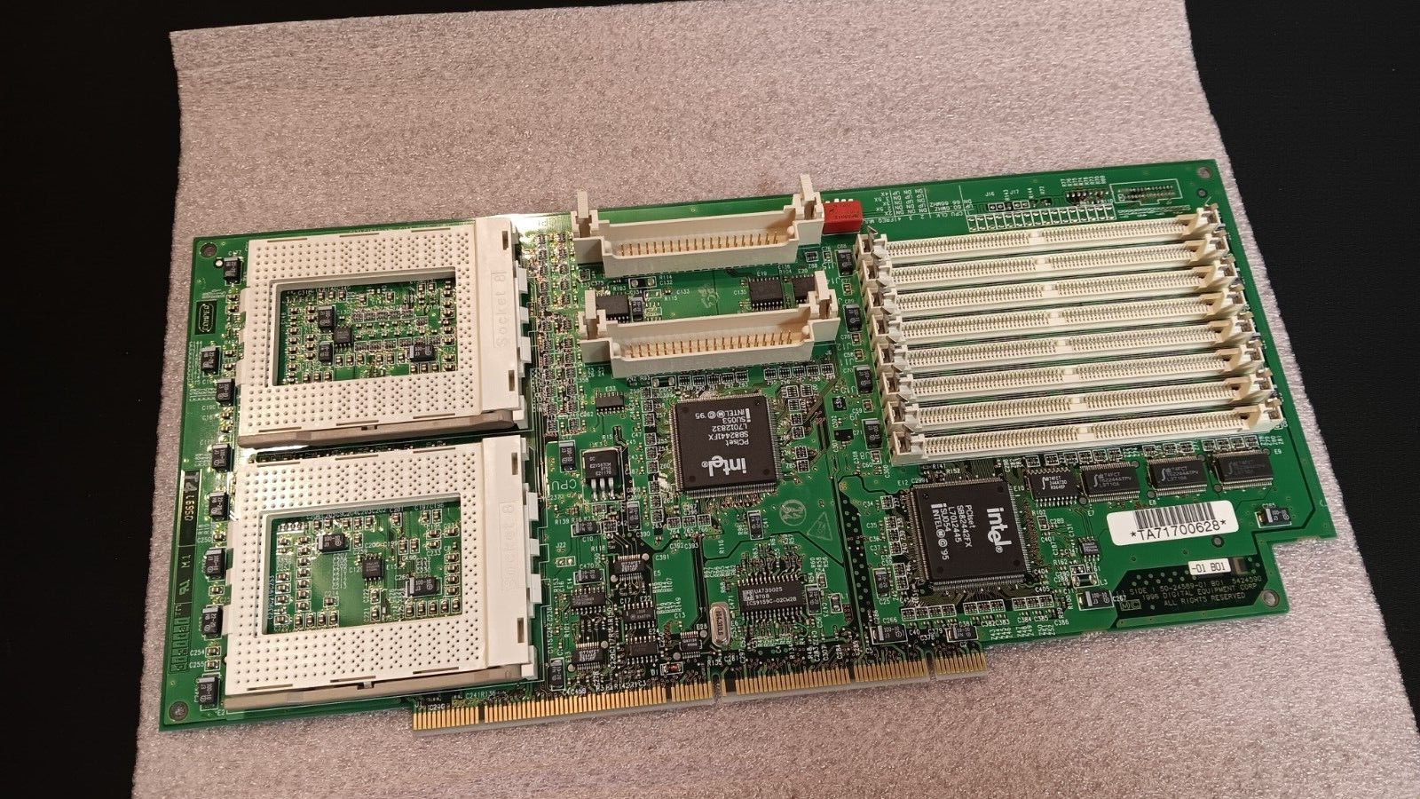 DEC DIGITAL 50-24589-01 daughterboard FOR PRIORIS HX 6000 SERVER