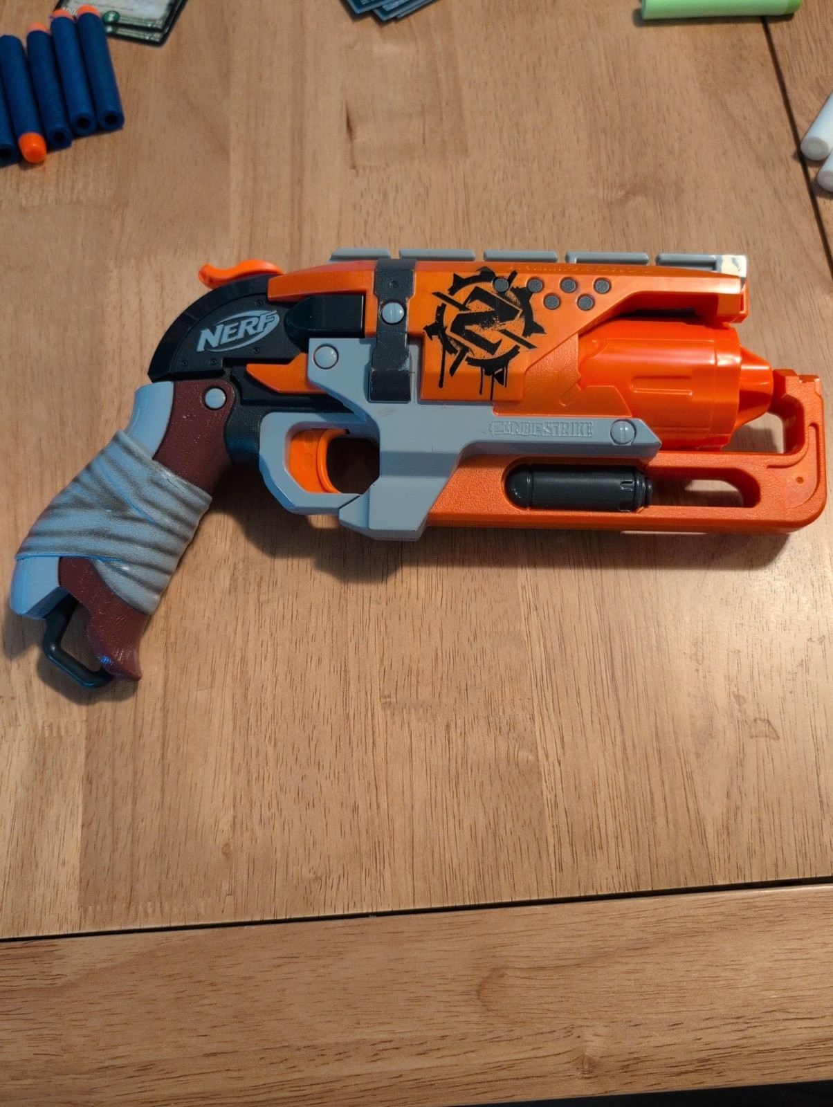 Nerf A4325 Zombie Strike Hammershot Blaster
