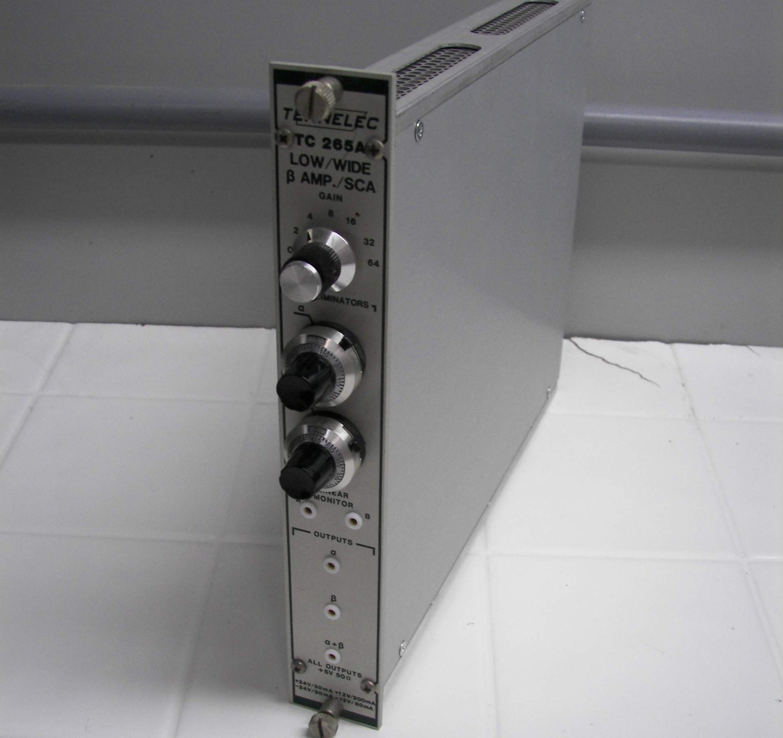 TENNELEC TC265A NIM BIN MODULAR