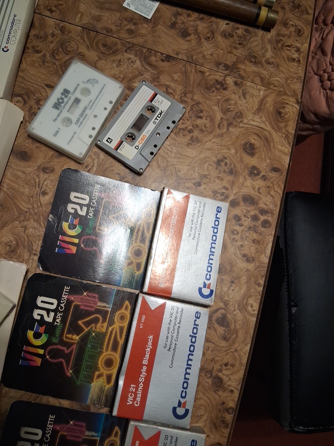 SEND OFFERS VIC 20 LOT CONSOLE 9 CARTRIDGES 2 C2N CASSETTES PADDLES USER GUIDE