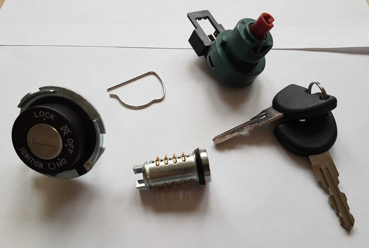 Complete Lock Set Ignition Switch FOR PIAGGIO X8 125 150 200 250 400