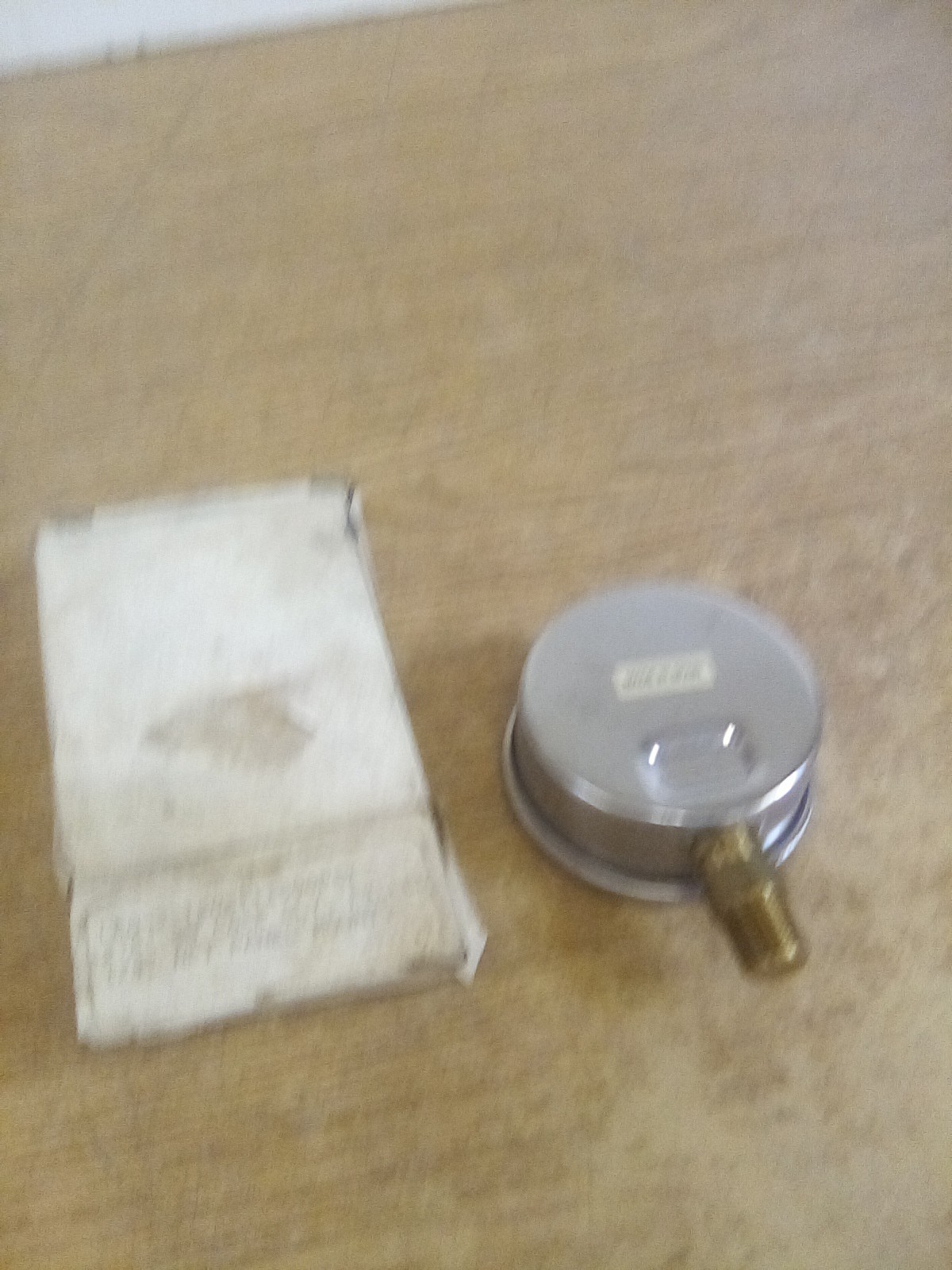 2.5" LFG-2-150S 1500PSI Gauge 1/4" NPT Panel Mount