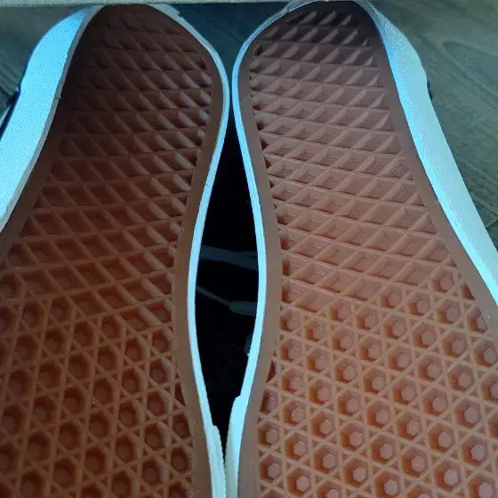 Vans V359CL+ Ripper Sneakers 260 Size, Brand New