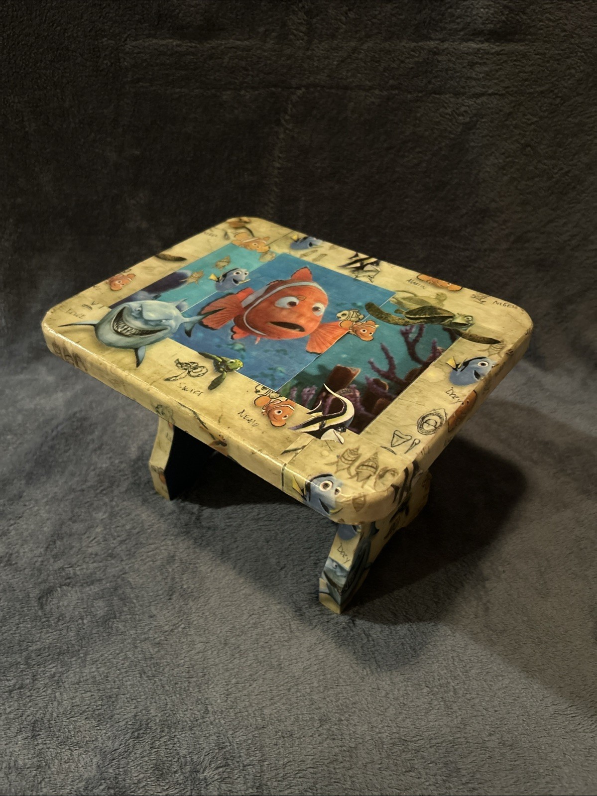Finding Nemo Children’s Bench