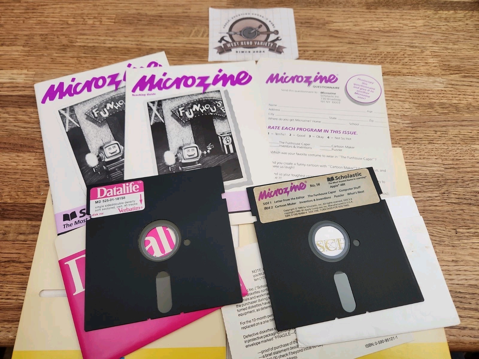 Scholastic Microzine No. 14 Funhouse Caper Brochure & Floppy Disk