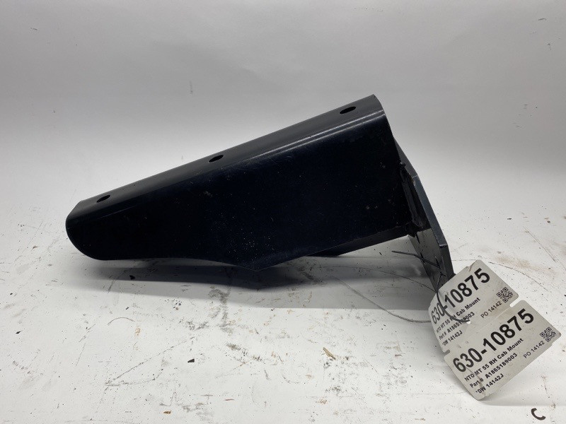 Cab Mount A1865189003 for Freightliner MT55 (630-10875)