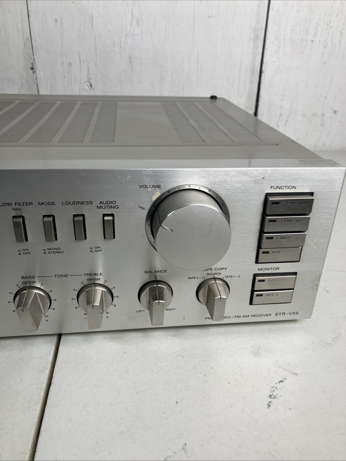 SONY STR-V55 AM/FM STEREO RECIEVER