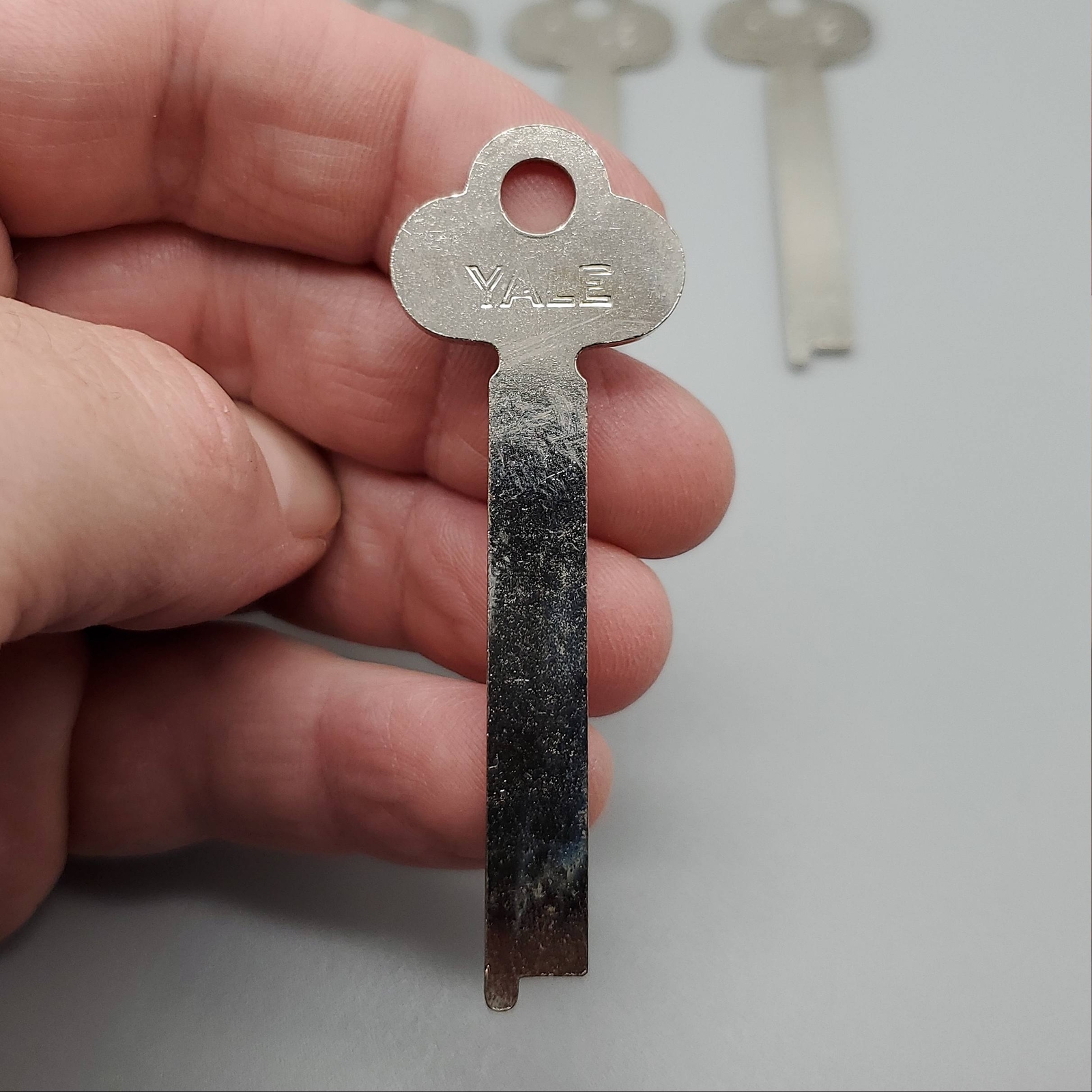 5x Yale R381 1/2 (1-3/4") Key Blanks Flat Steel Vintage USA Made NOS