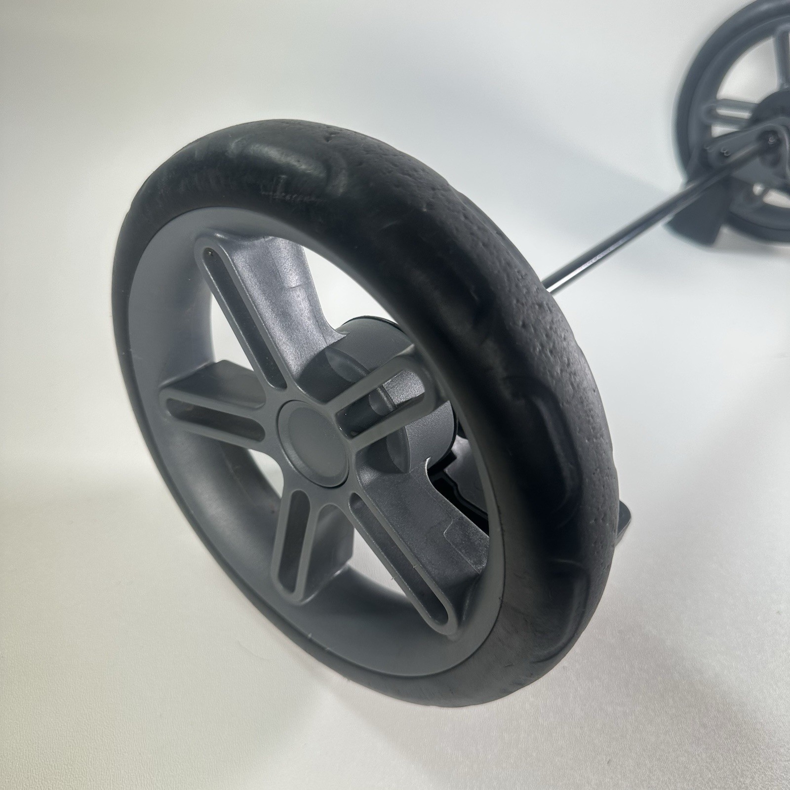 Urbini Omni Plus Stroller Back Rear Wheel Assembly Replacement, Locking