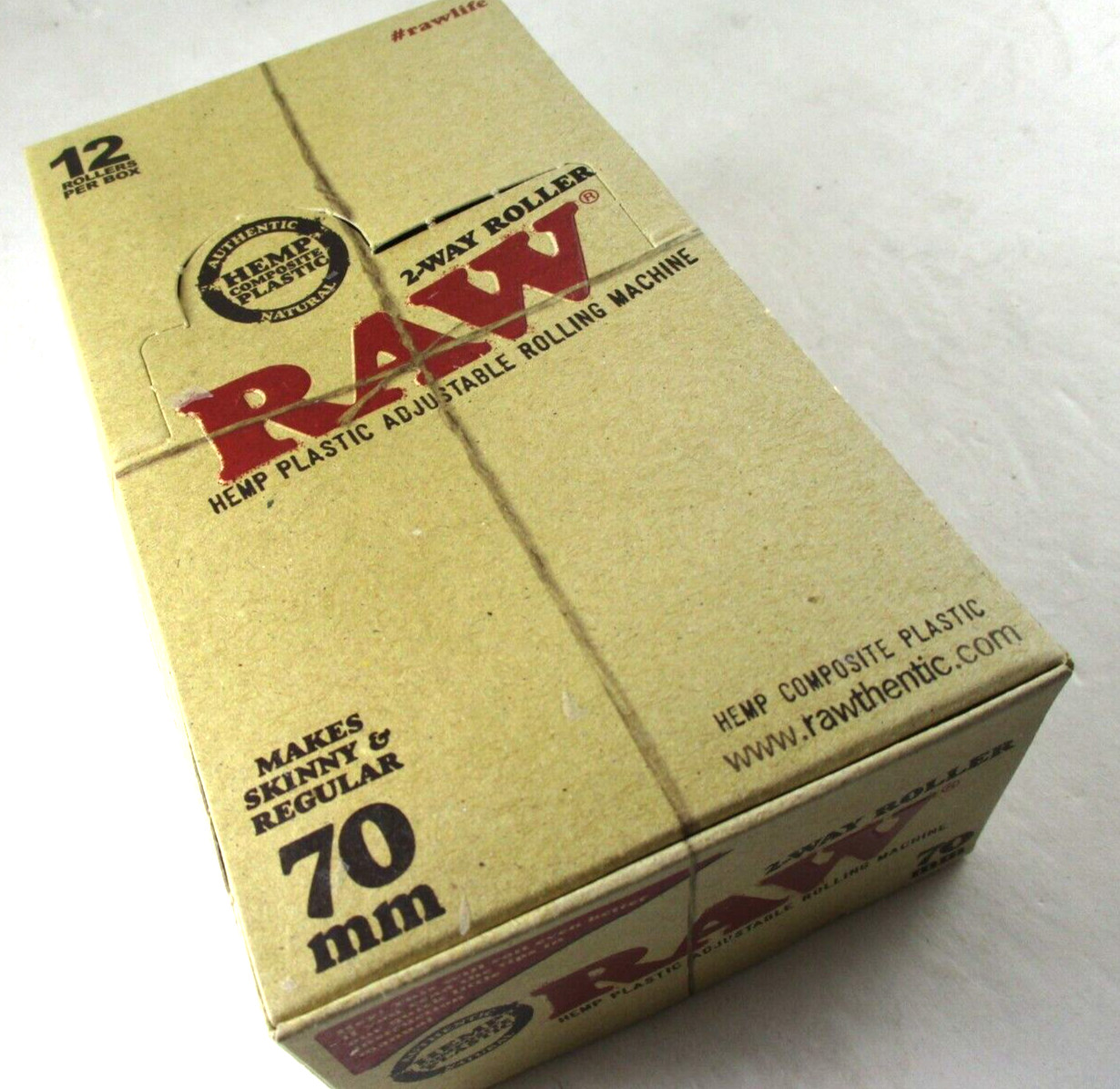 RAW ADJUSTABLE 2 WAY TOBACCO ROLLING MACHINES RETAILERS BOX OF 12 ROLLERS