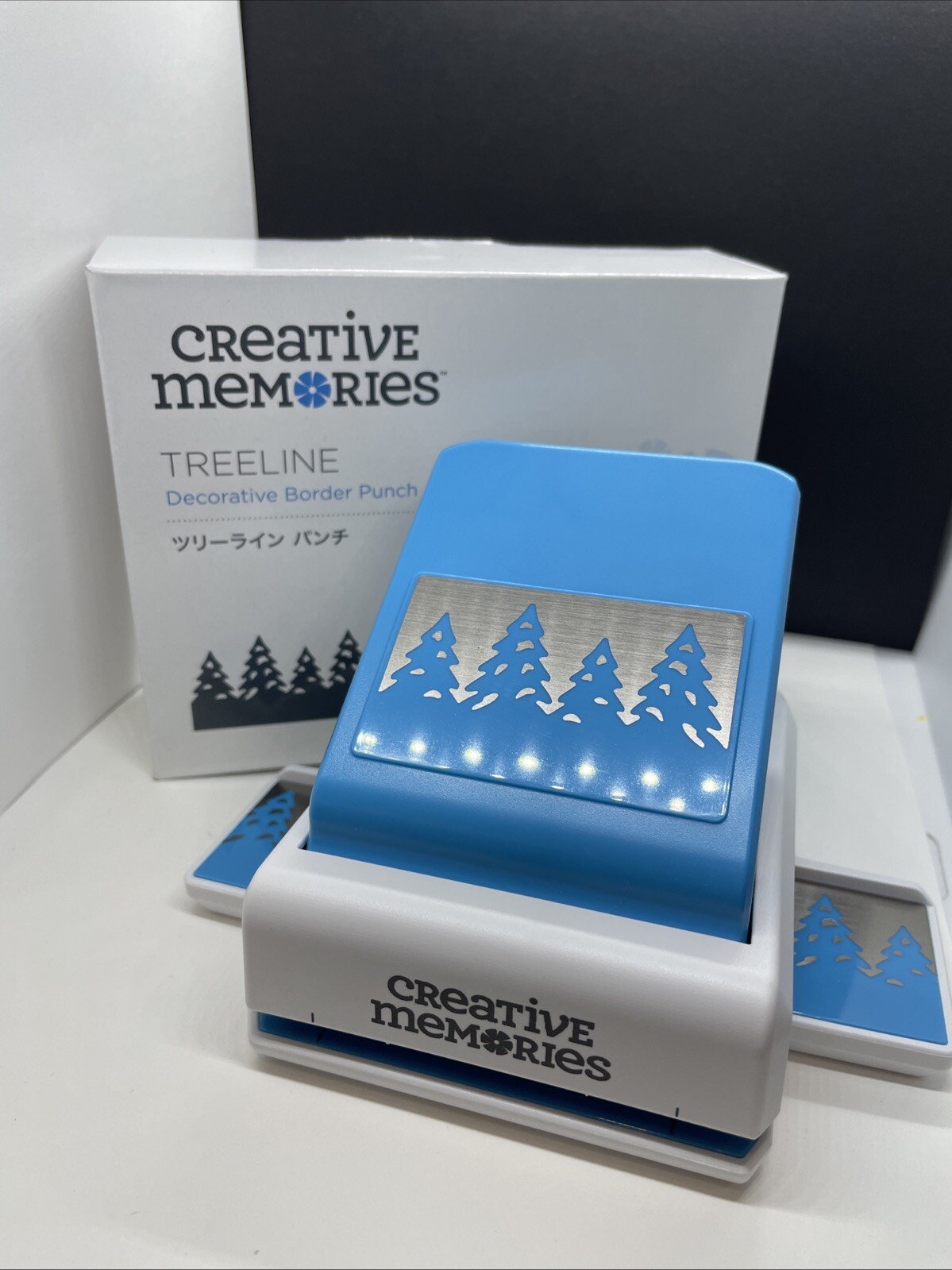Creative Memories TreeLine Decorative Border Hand Punch Brand New