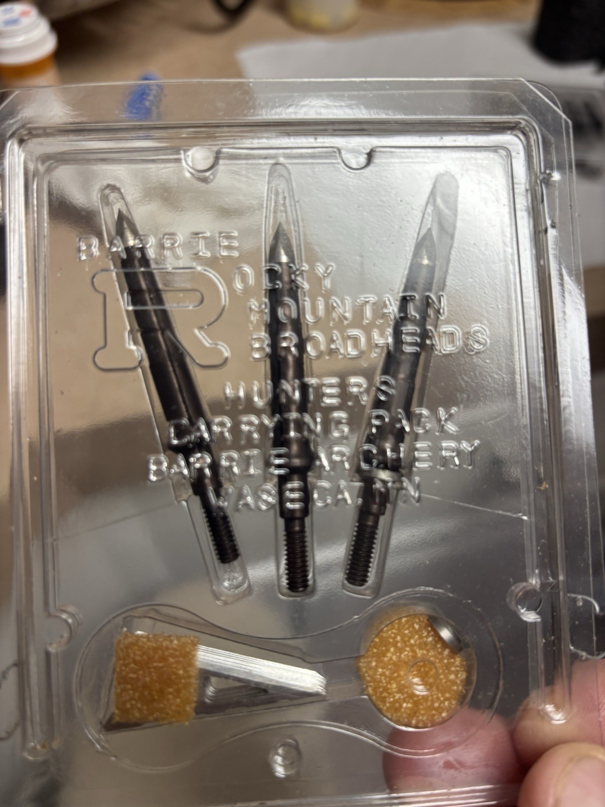 vintage rocky mountain broadheads