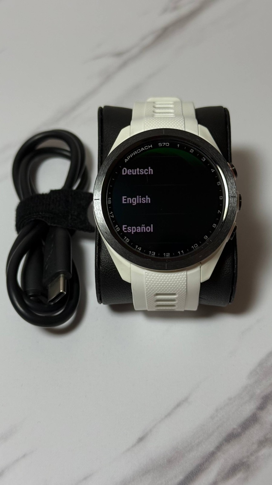 Garmin Approach S70 42mm Premium GPS Golf Smartwatch WHITE EXCELLENT