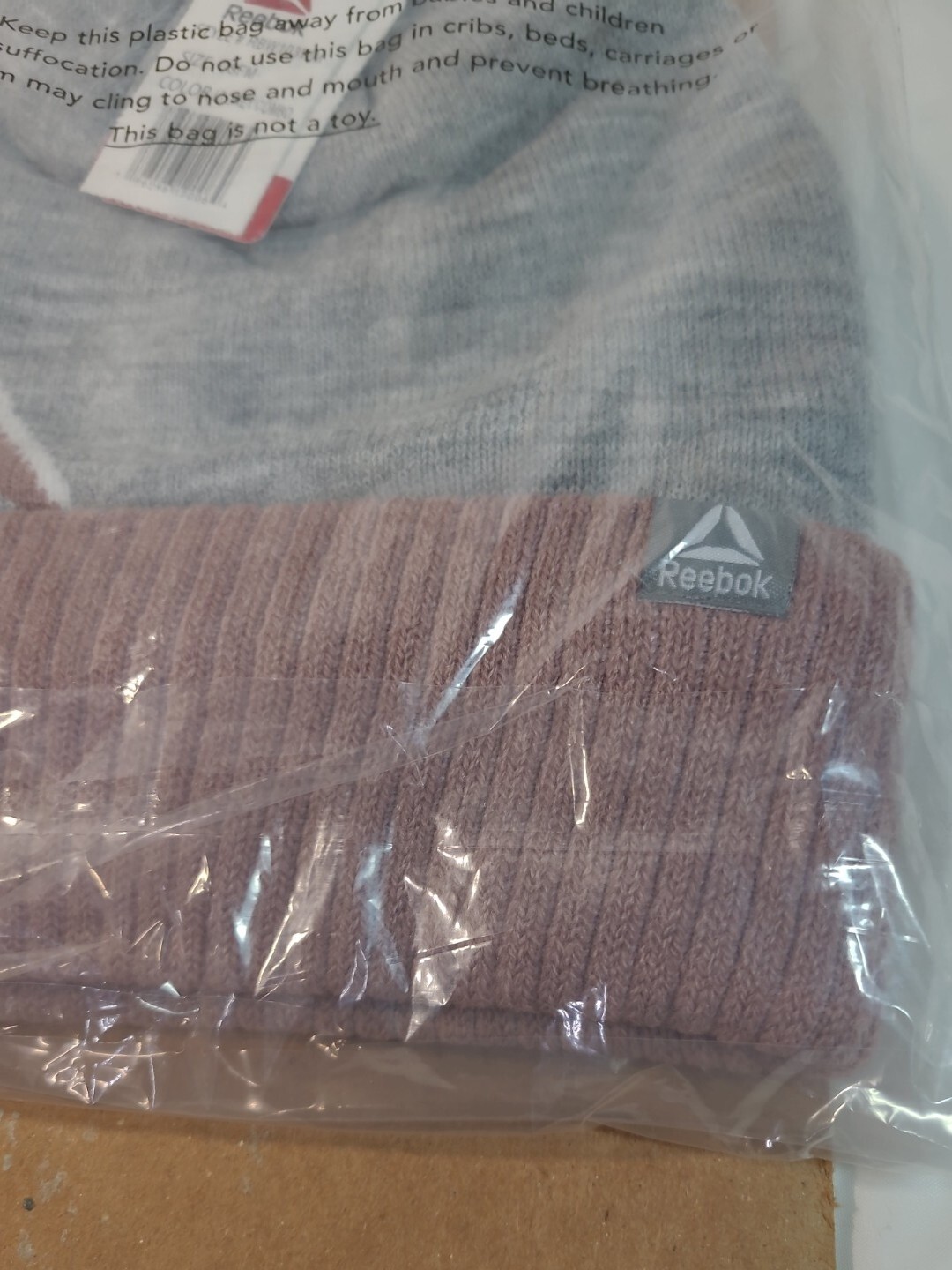 Reebok Set Rally Scarf Fringe and Beanie Fleece Lined Pompom Soft NEW with Tags