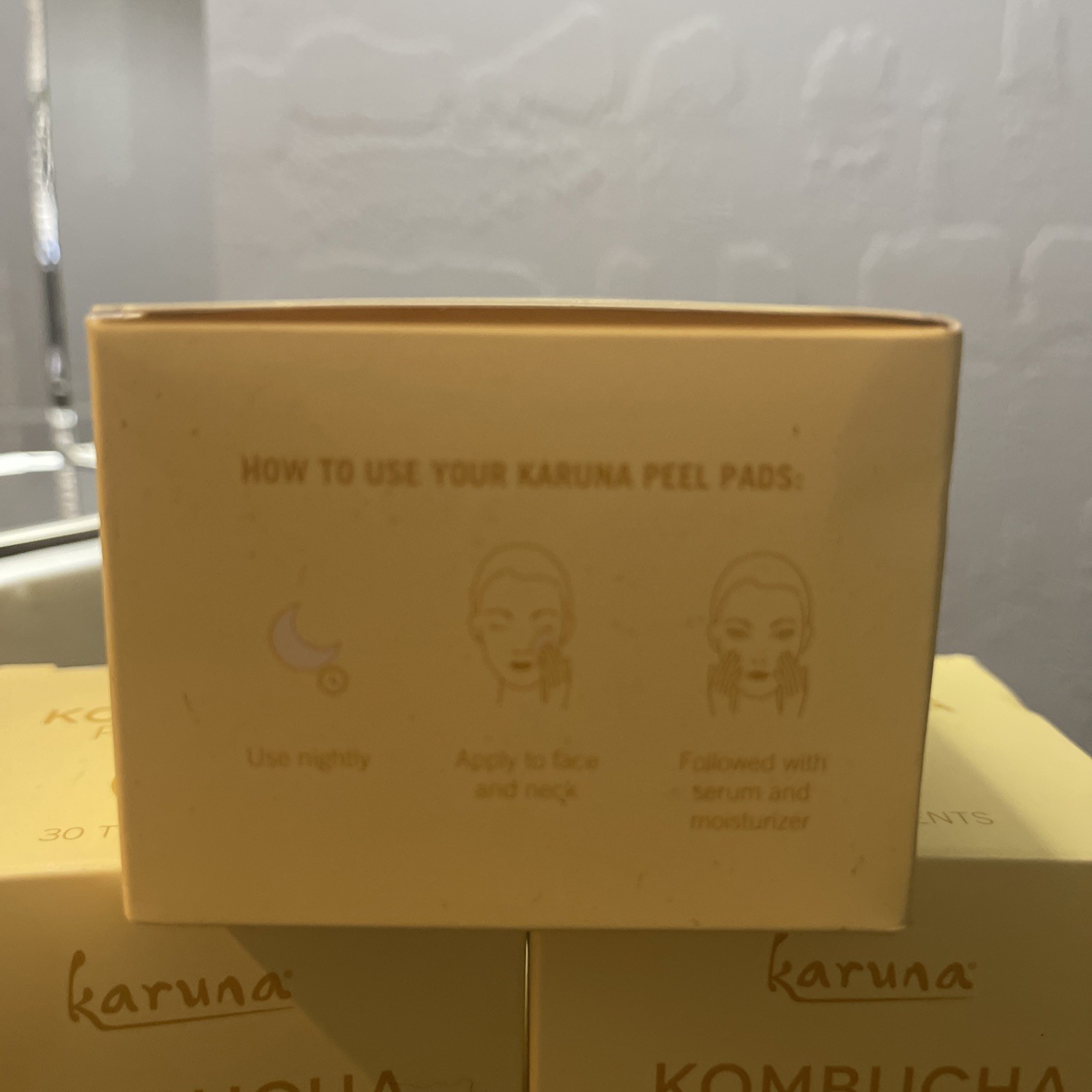 Karuna Kombucha Peel Pads Wipes Exfoliating Face Pads - 30 Count Brighten