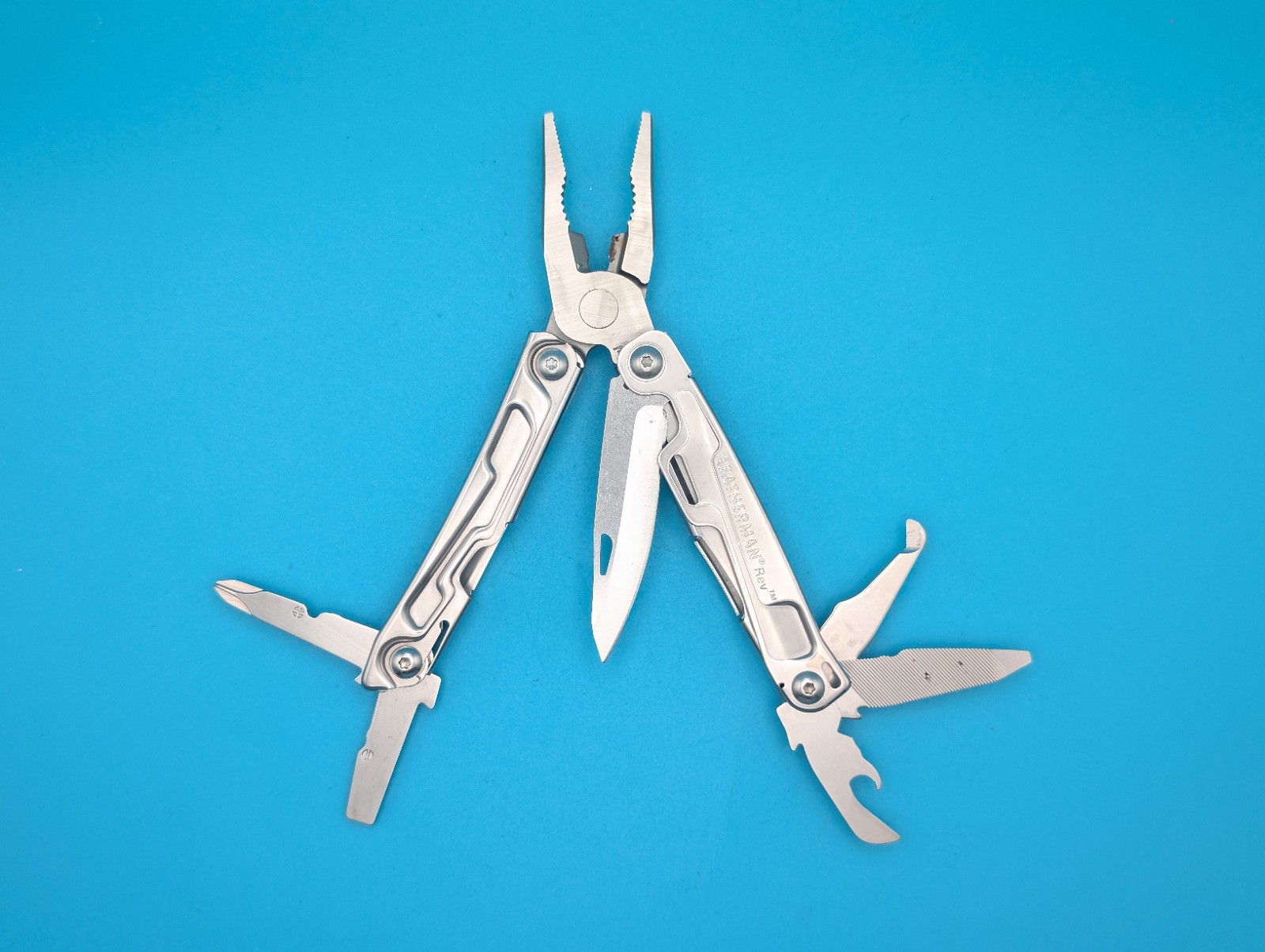 Leatherman Rev 3.8" Multi-Tool, Stainless! *QUALCON*