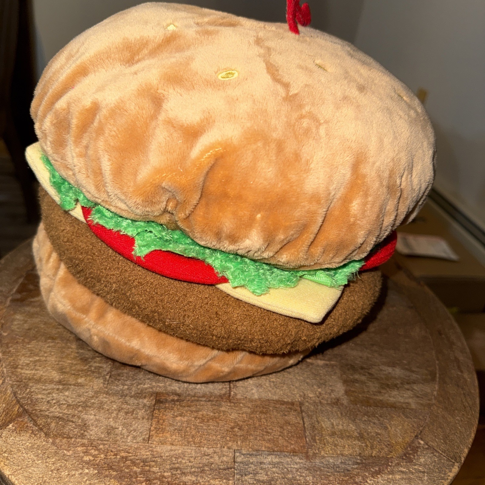 Rare Universal Studios Spongebob Squarepants Burger Crabby Patty Plush Toy T81