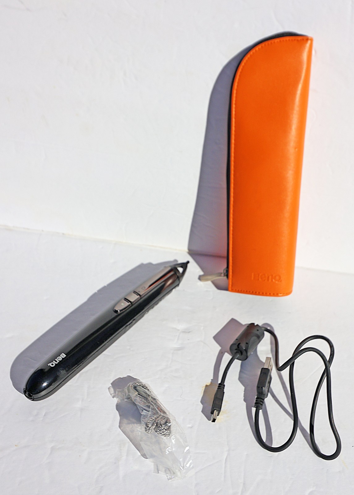 BenQ PD01 PointDraw Interactive Pen With USB Cable and Case – Projector Stylus